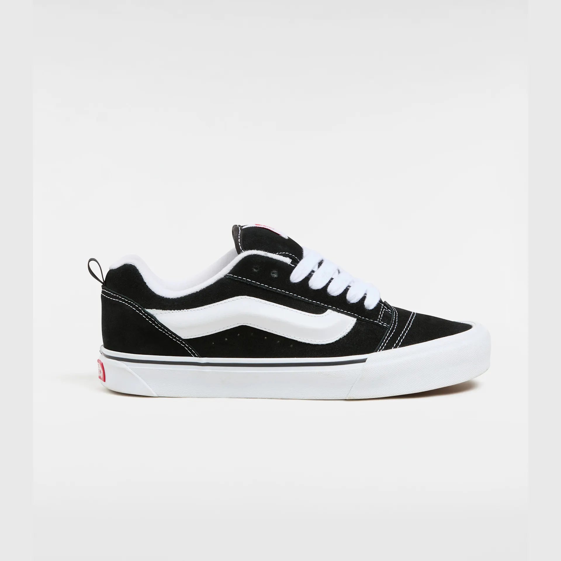 VANS Knu Skool BLACK/TRUE WHITE Cipő – Vans Shop
