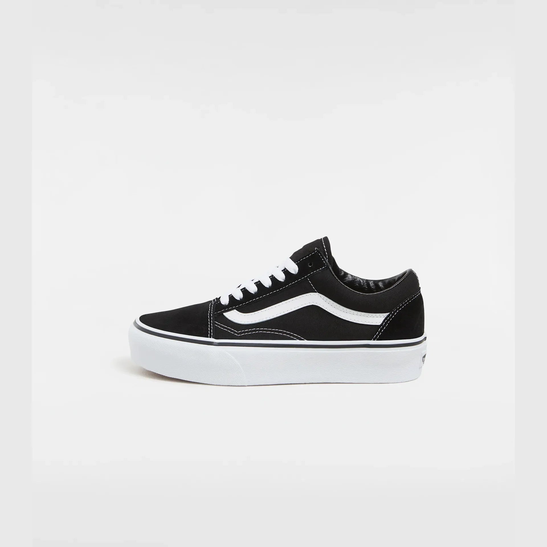 VANS UA Old Skool Platform Black/White kép 5