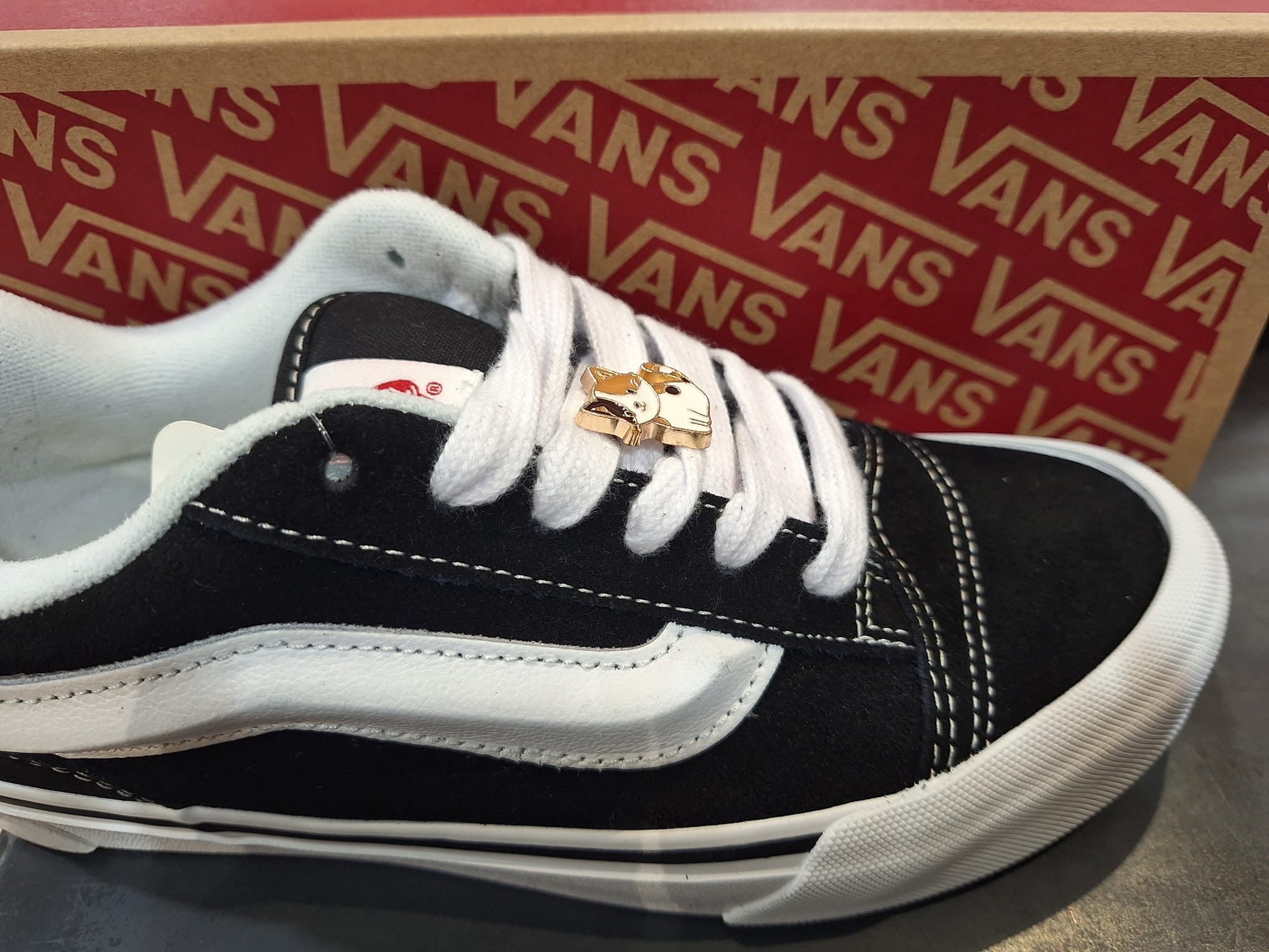 VANS Knu Skool Cat Charm Cipő VN9QC6BT1CATC - 2