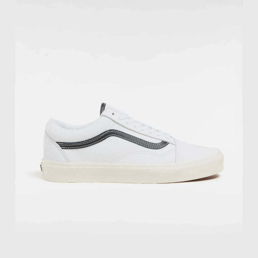 VANS UA Old Skool LEATHER WHITE/BLACK Cipő kép 1