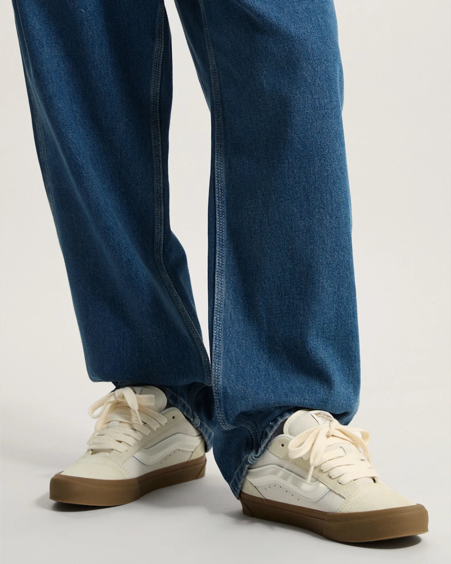 VANS Knu Skool MARSHMALLOW/LIGHT GUM Cipő VN0009QCDBS1 - 5