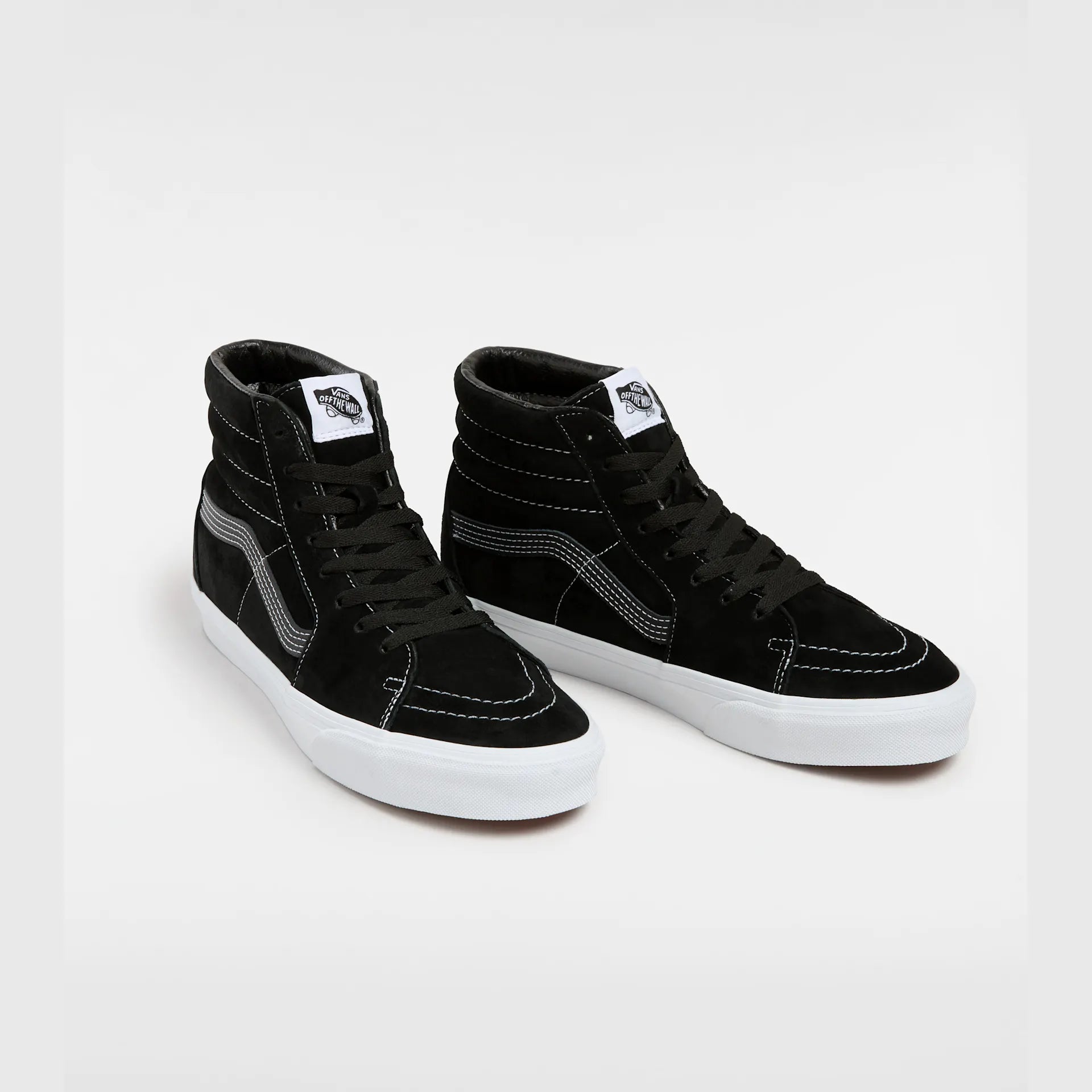 VANS SK8-Hi PIG SUEDE BLACK Cipő kép 2