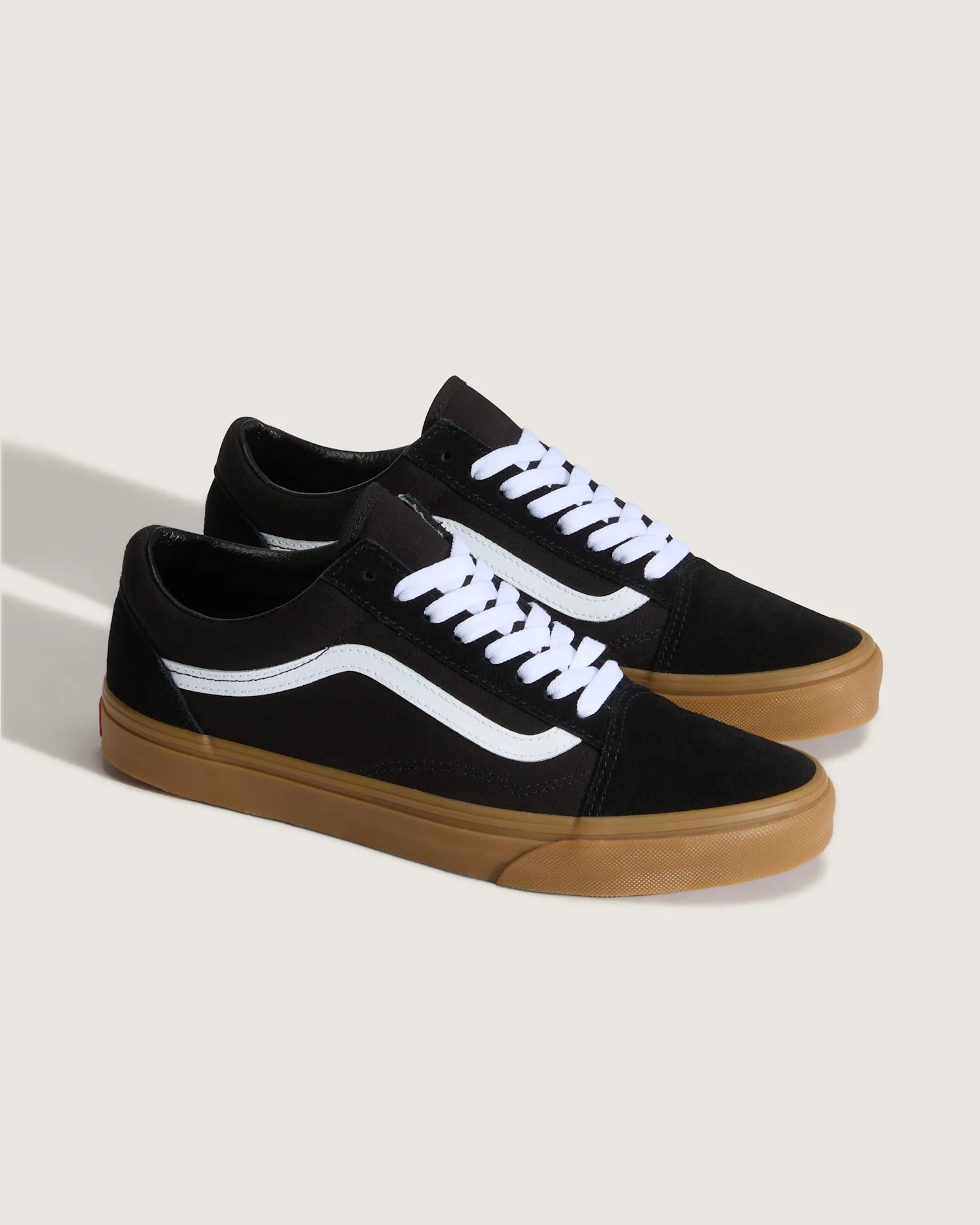 VANS Old Skool Black/Gum Cipő VN000CR5B9M1 - 2