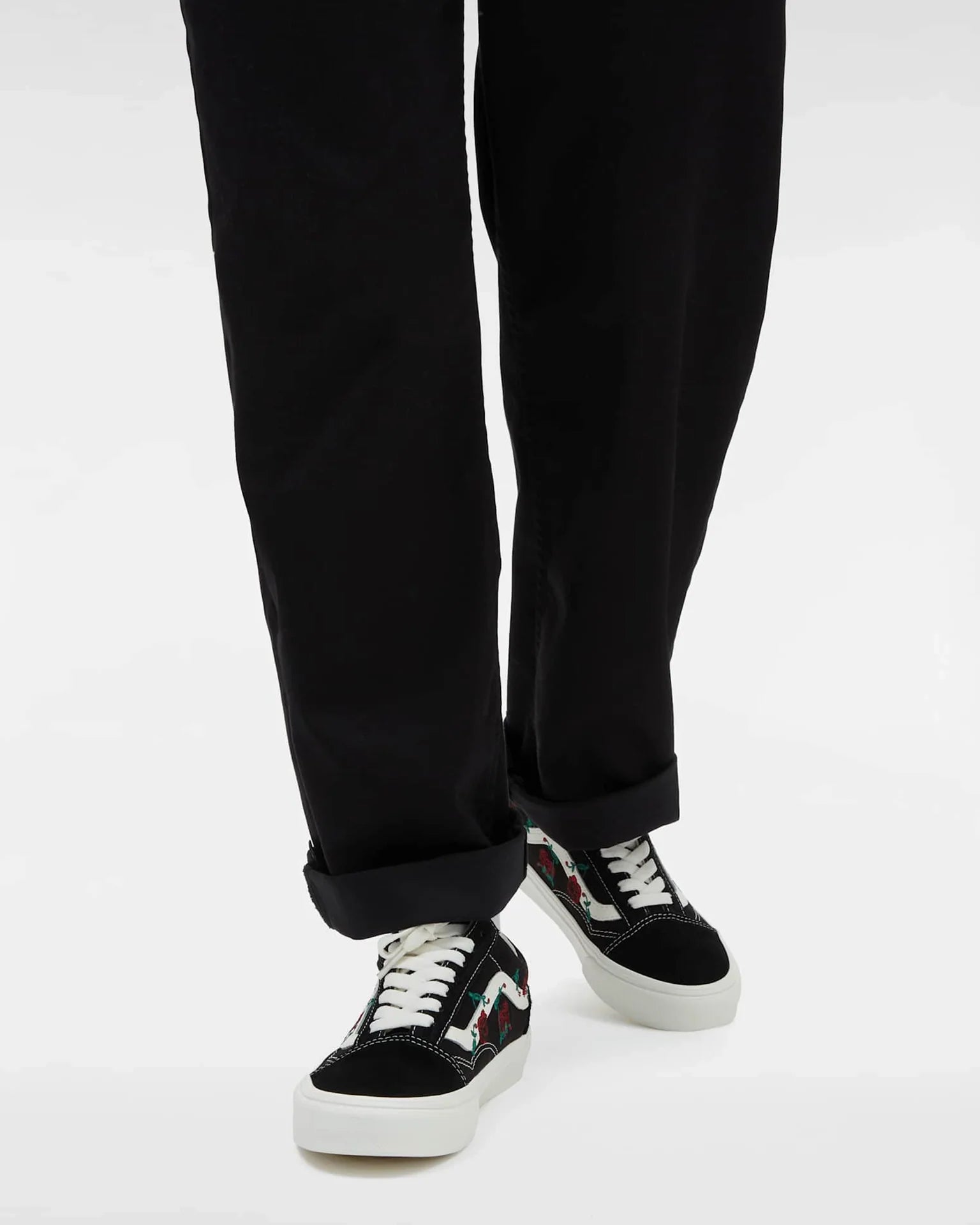 VANS Old Skool black ROSES kép 5