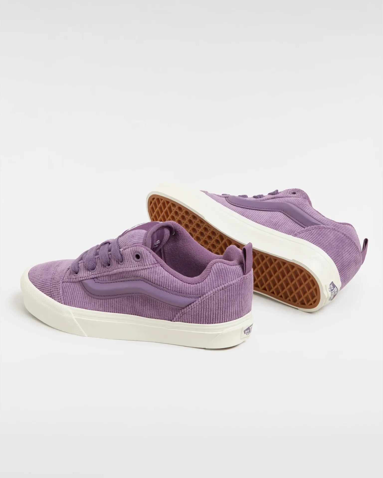 VANS Knu Skool CORDUROY GRAPE JAM Cipő kép 3