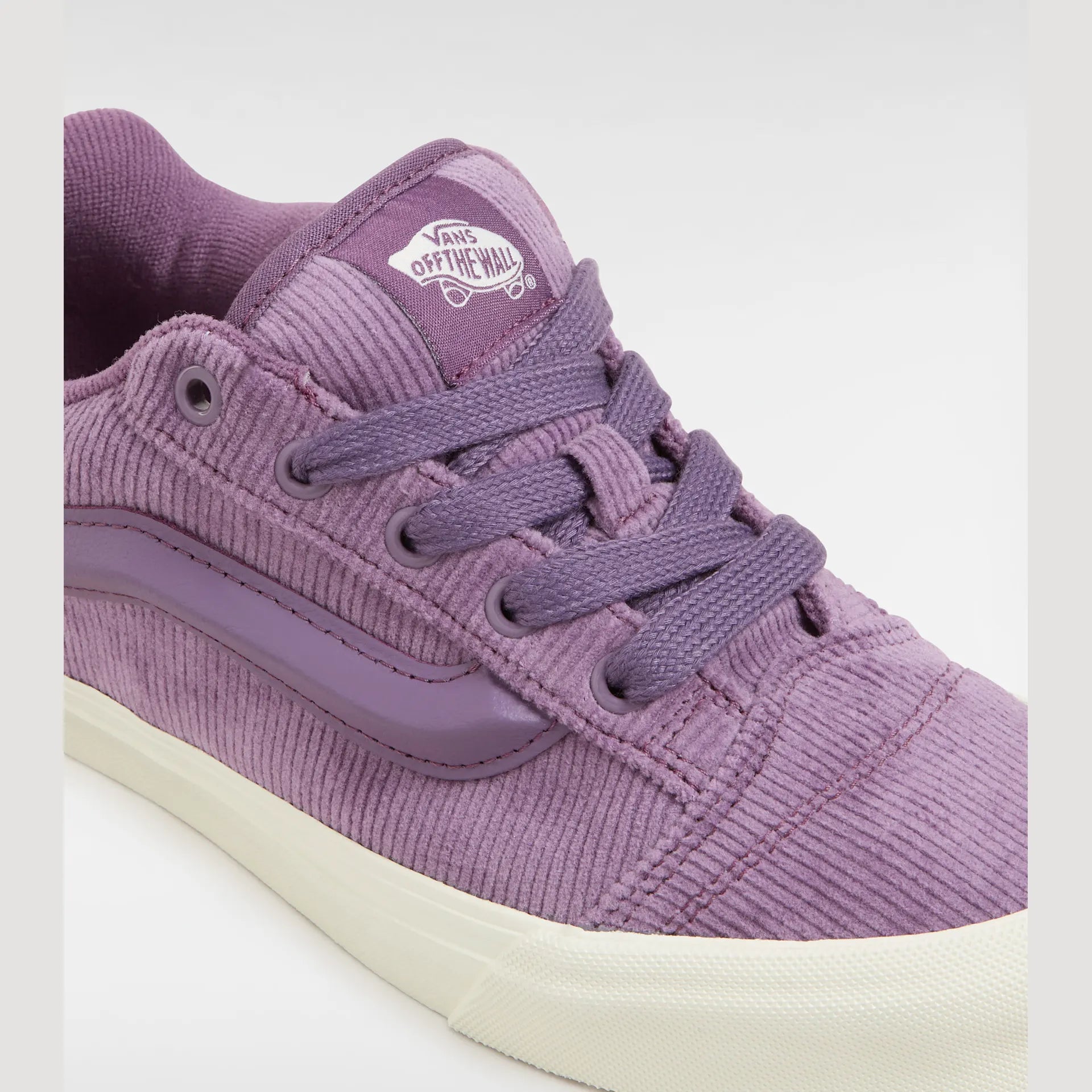 VANS Knu Skool CORDUROY GRAPE JAM Cipő kép 4