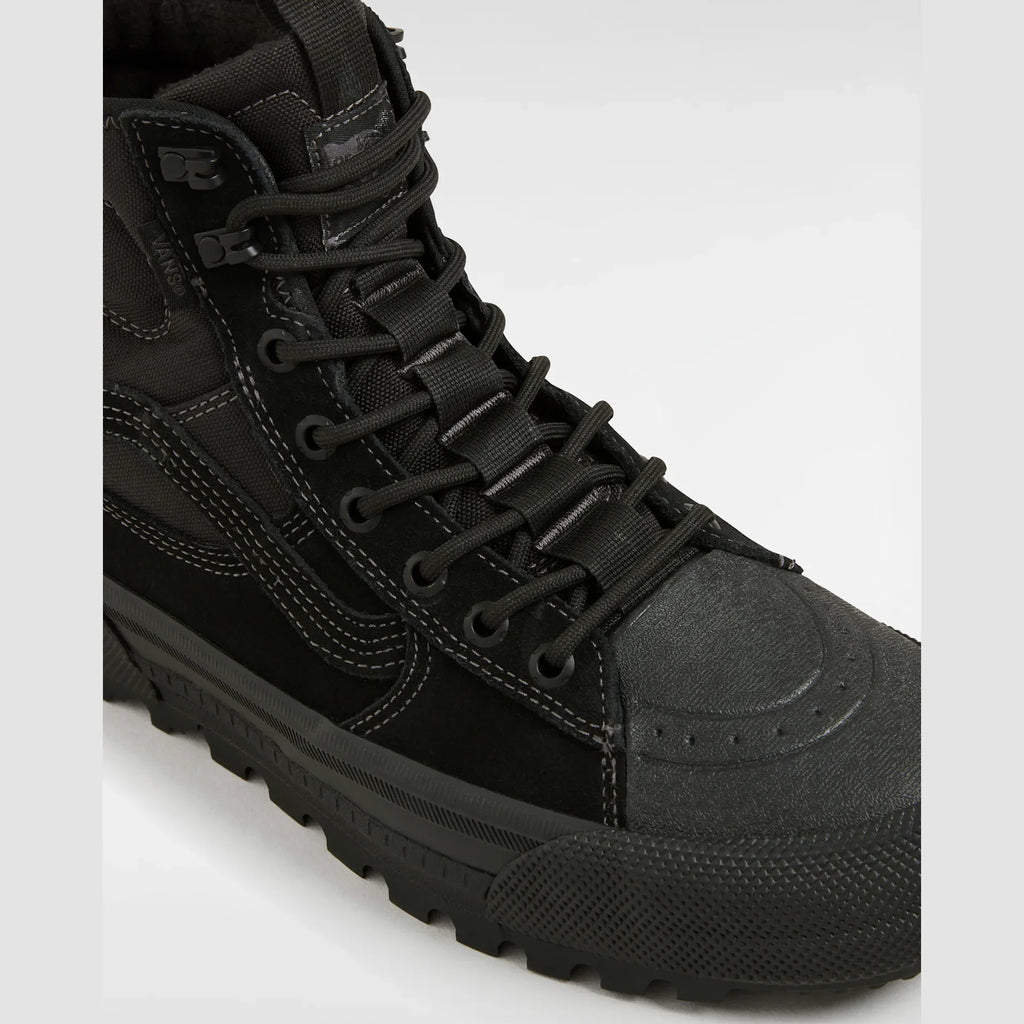 VANS MTE Sk8-Hi GORE-TEX BLACKOUT kép 4