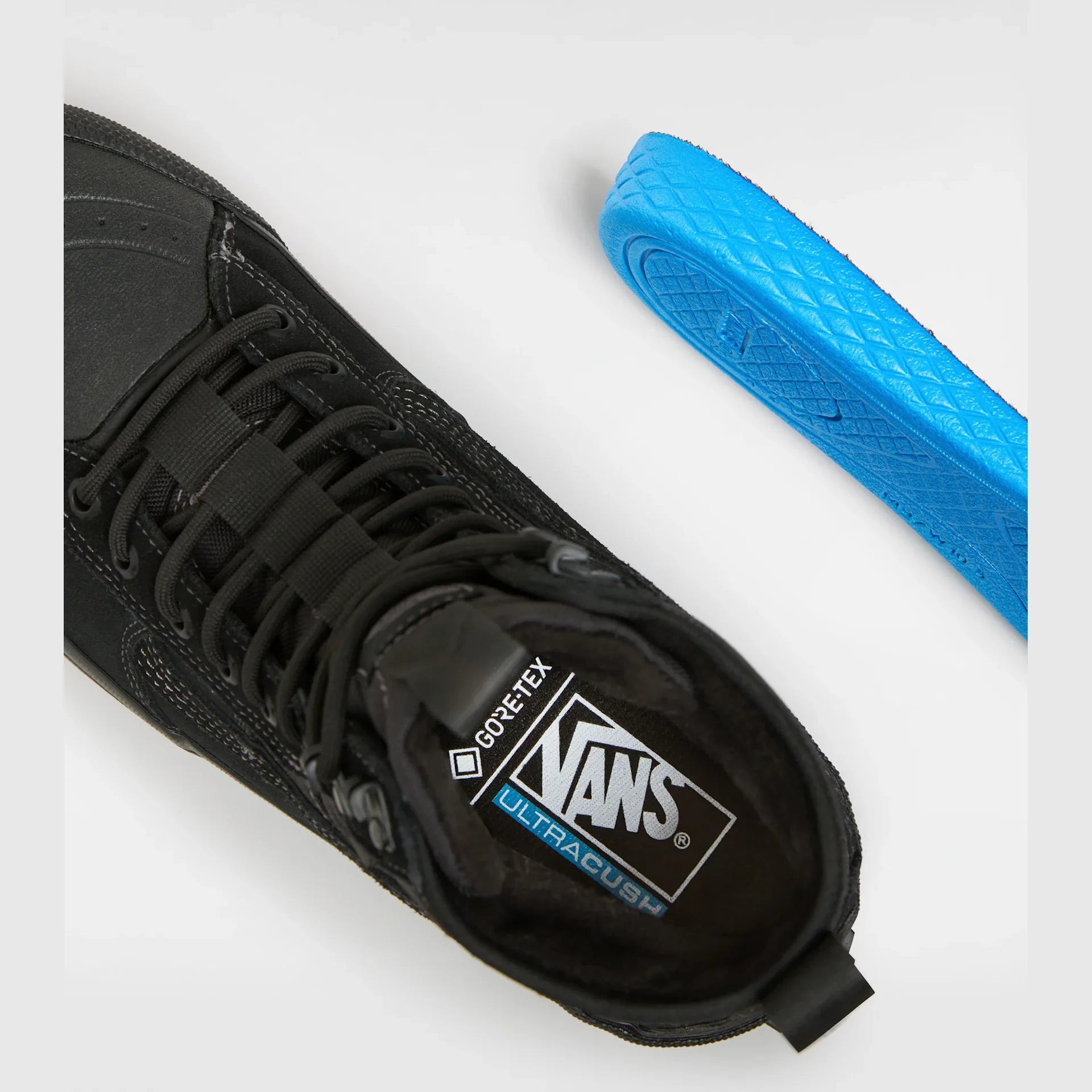 VANS MTE Sk8-Hi GORE-TEX BLACKOUT kép 6