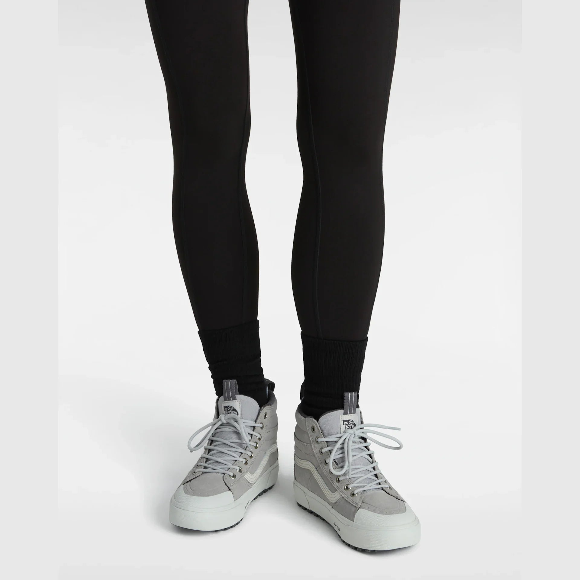 VANS MTE Sk8-Hi Waterproof GRAY Cipő kép 5