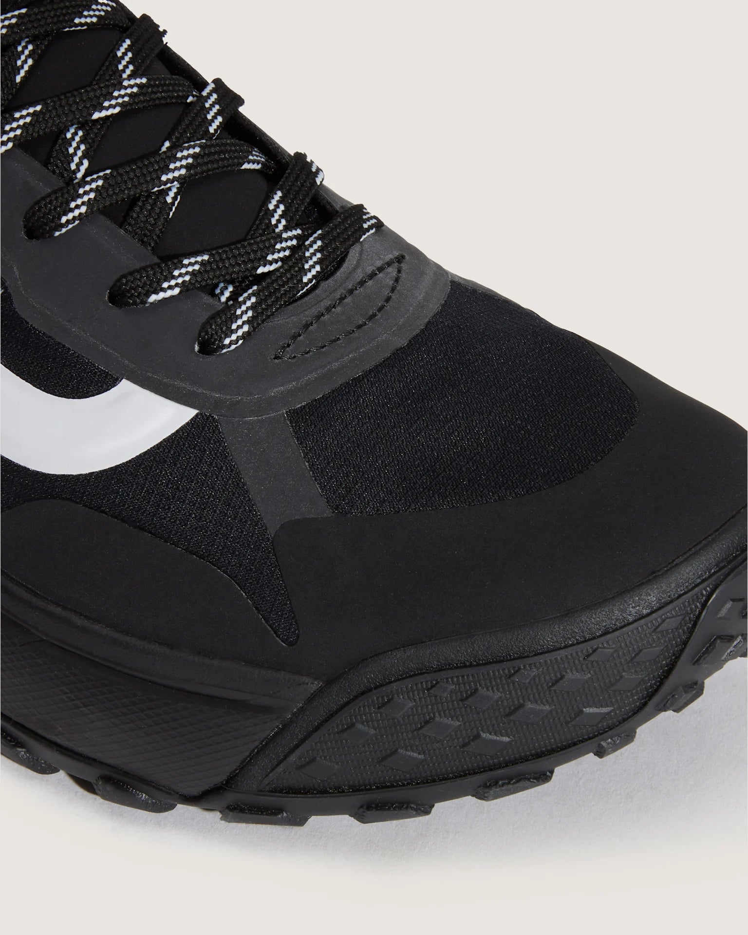 VANS Crosspath REFLECTIVE Black Cipő VN000CVUBLK1 - 8