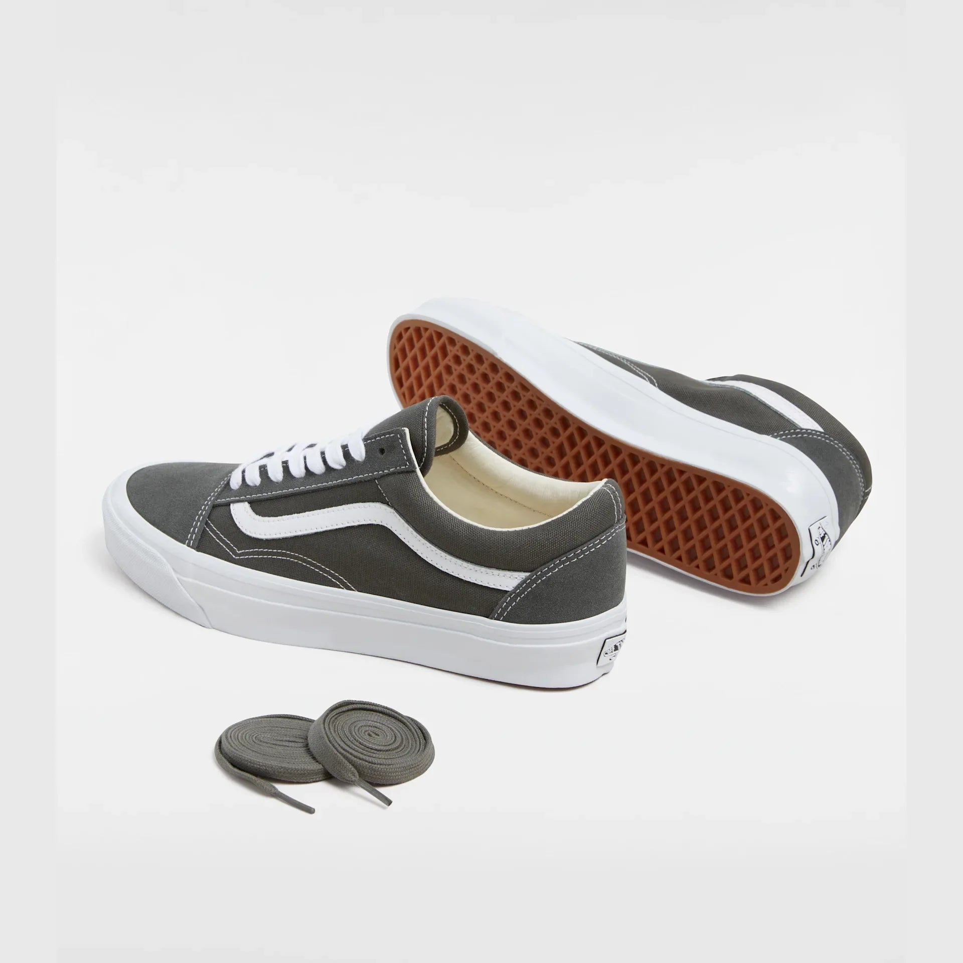 VANS LX Old Skool GUNMETAL Cipő kép 3