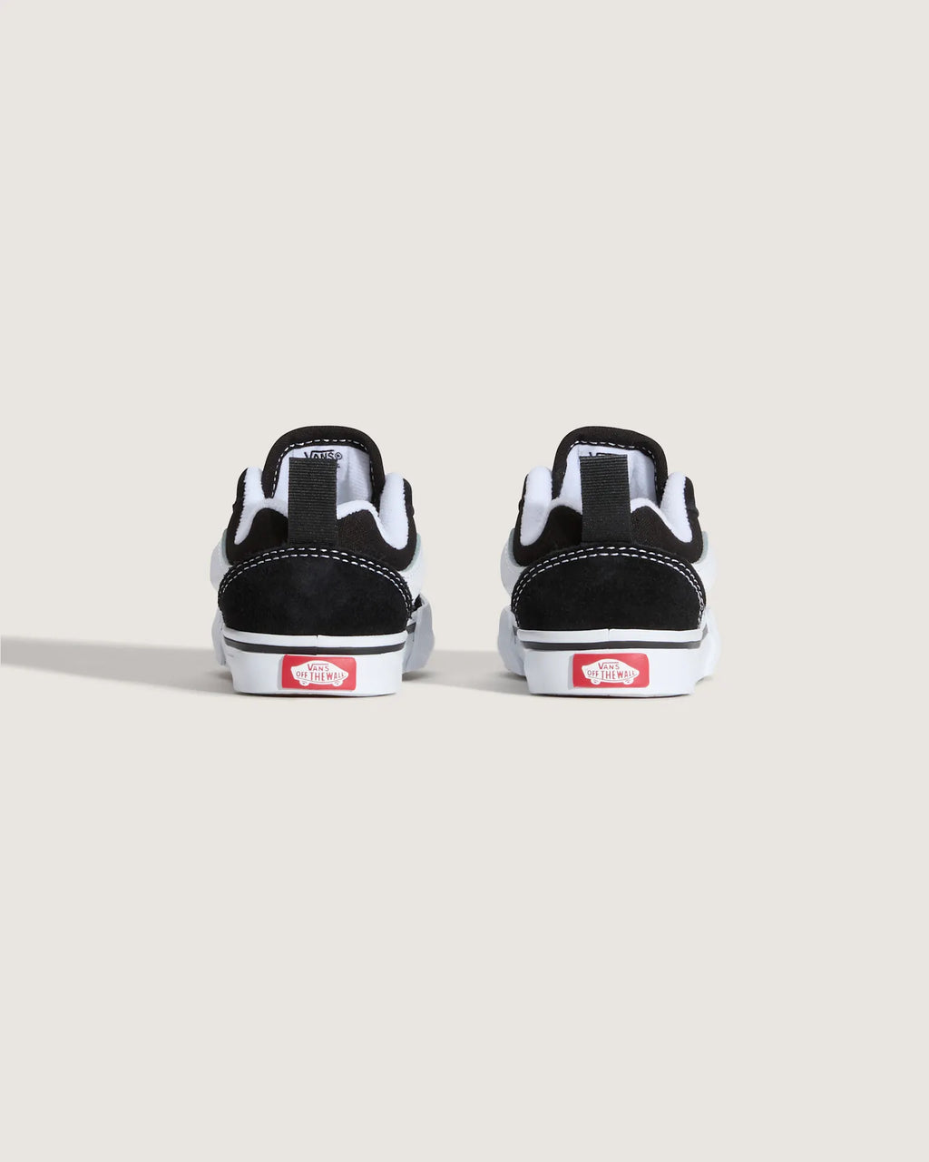 VANS Knu Skool Elastic Lace B Black/True Whit Cipő VN000D0K6BT1 - 4