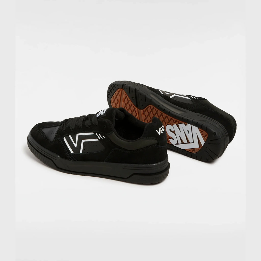 VANS Upland BLACK/BLACK/WHITE Cipő kép 3