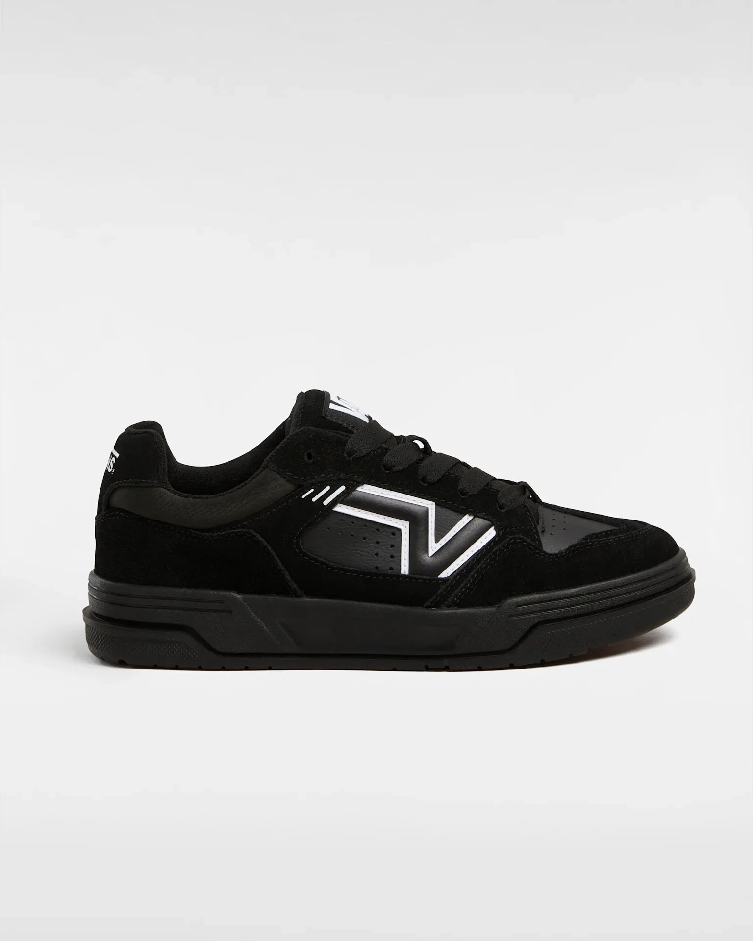 VANS Upland BLACK/BLACK/WHITE Cipő kép 1