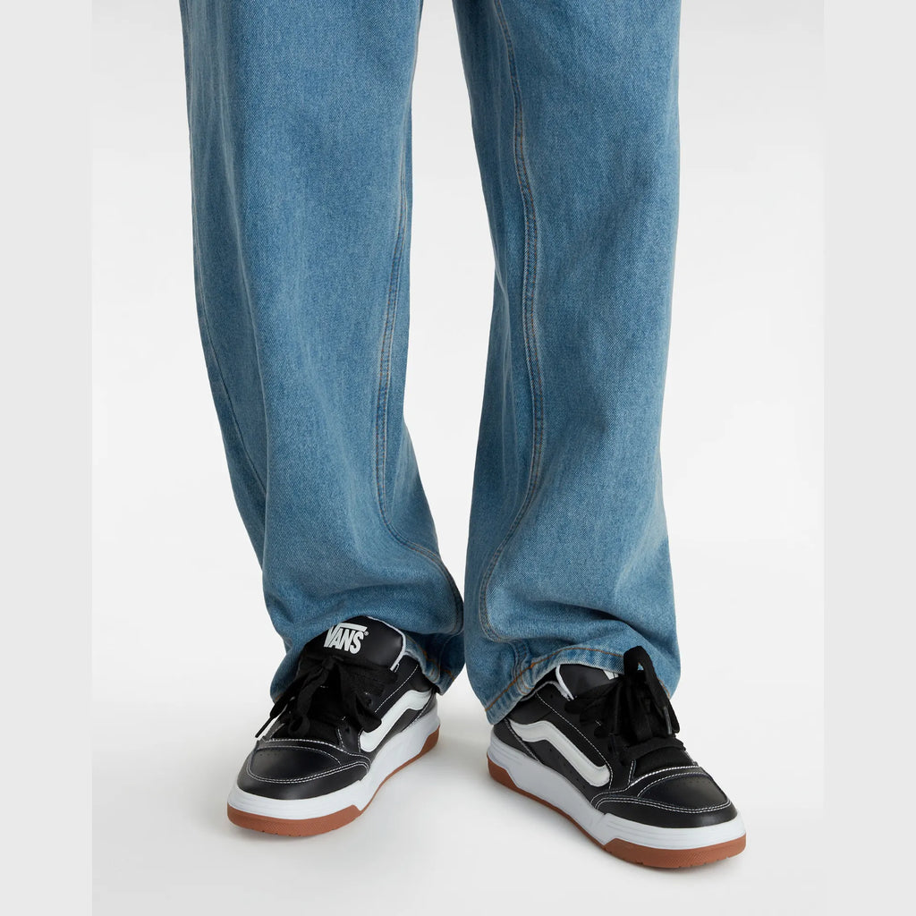 VANS Hylane BLACK/WHITE/GUM Cipő kép 5