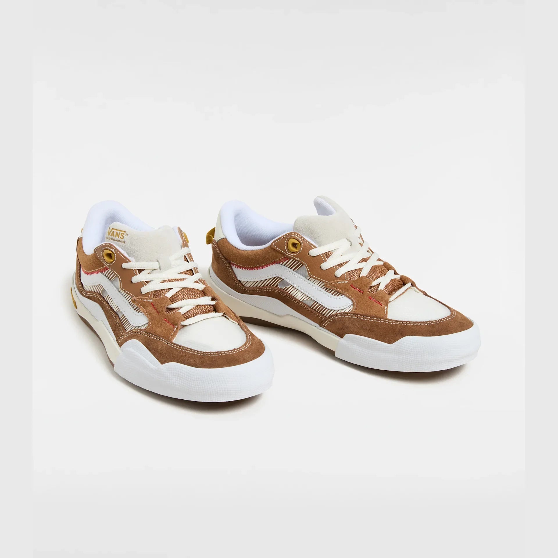 VANS Skate 2 Wayvee BROWN Cipő kép 2