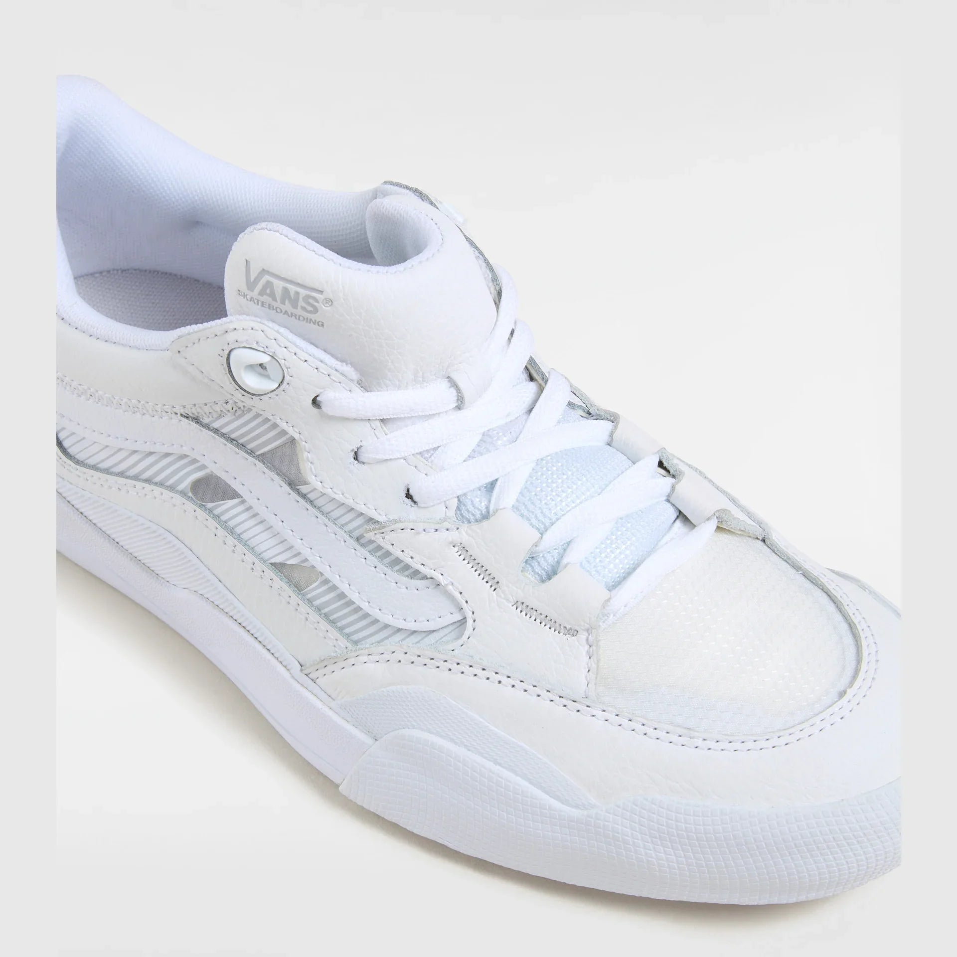 VANS Skate 2 Wayvee WHITE Cipő kép 4