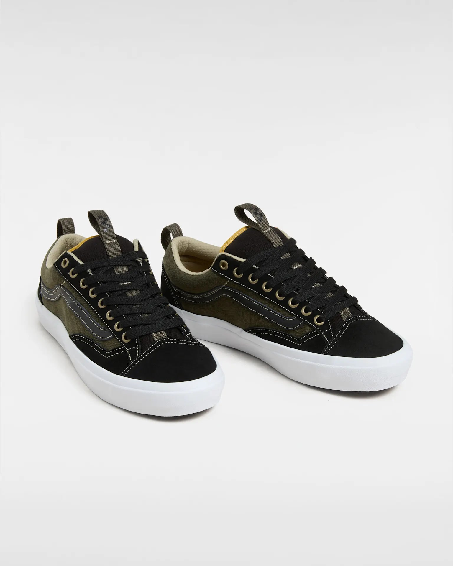 VANS Skate Old Skool 36 + Dan Green Cipő kép 2