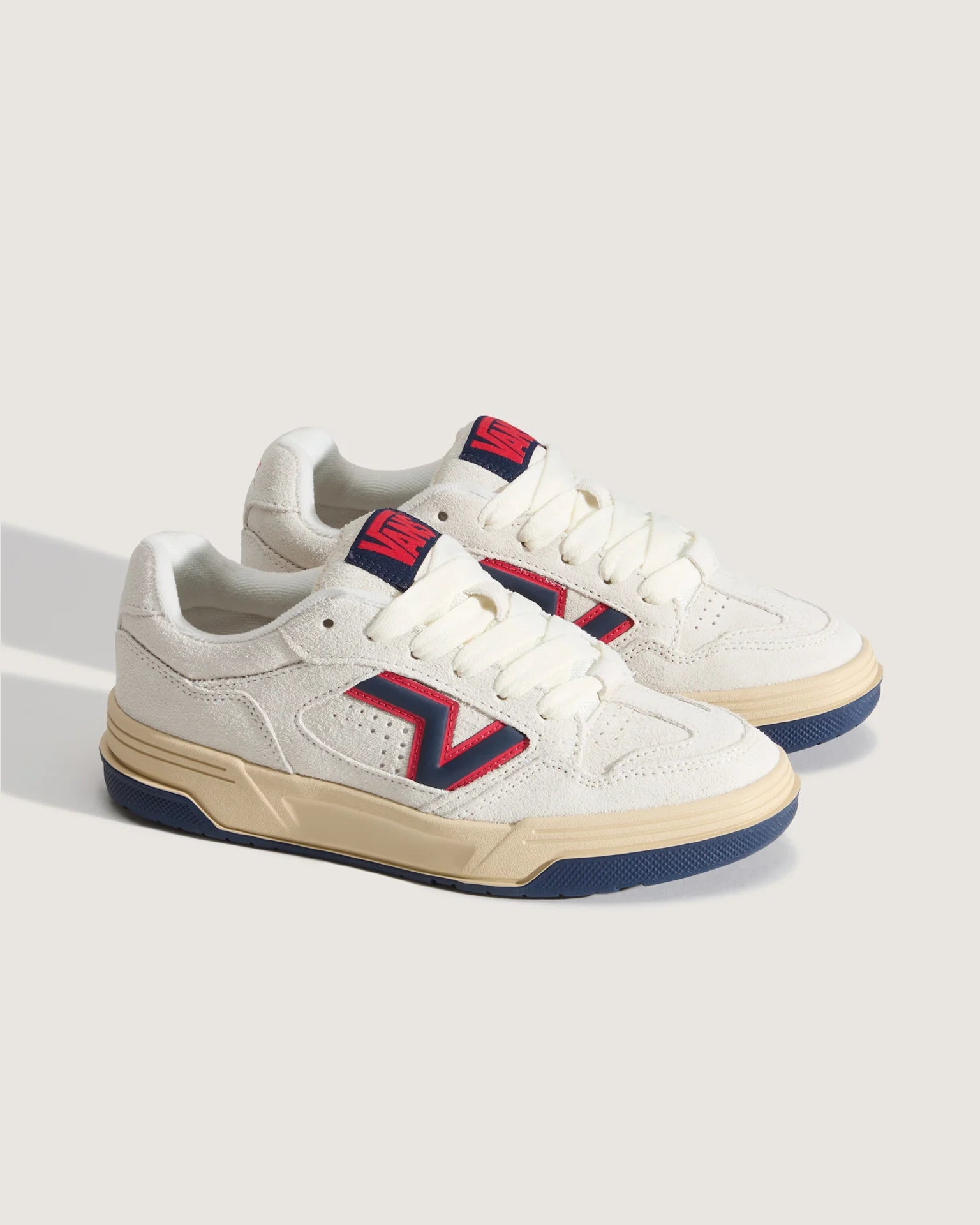 VANS Upland VINTAGE White/Red Cipő VN000D70YF91 - 2