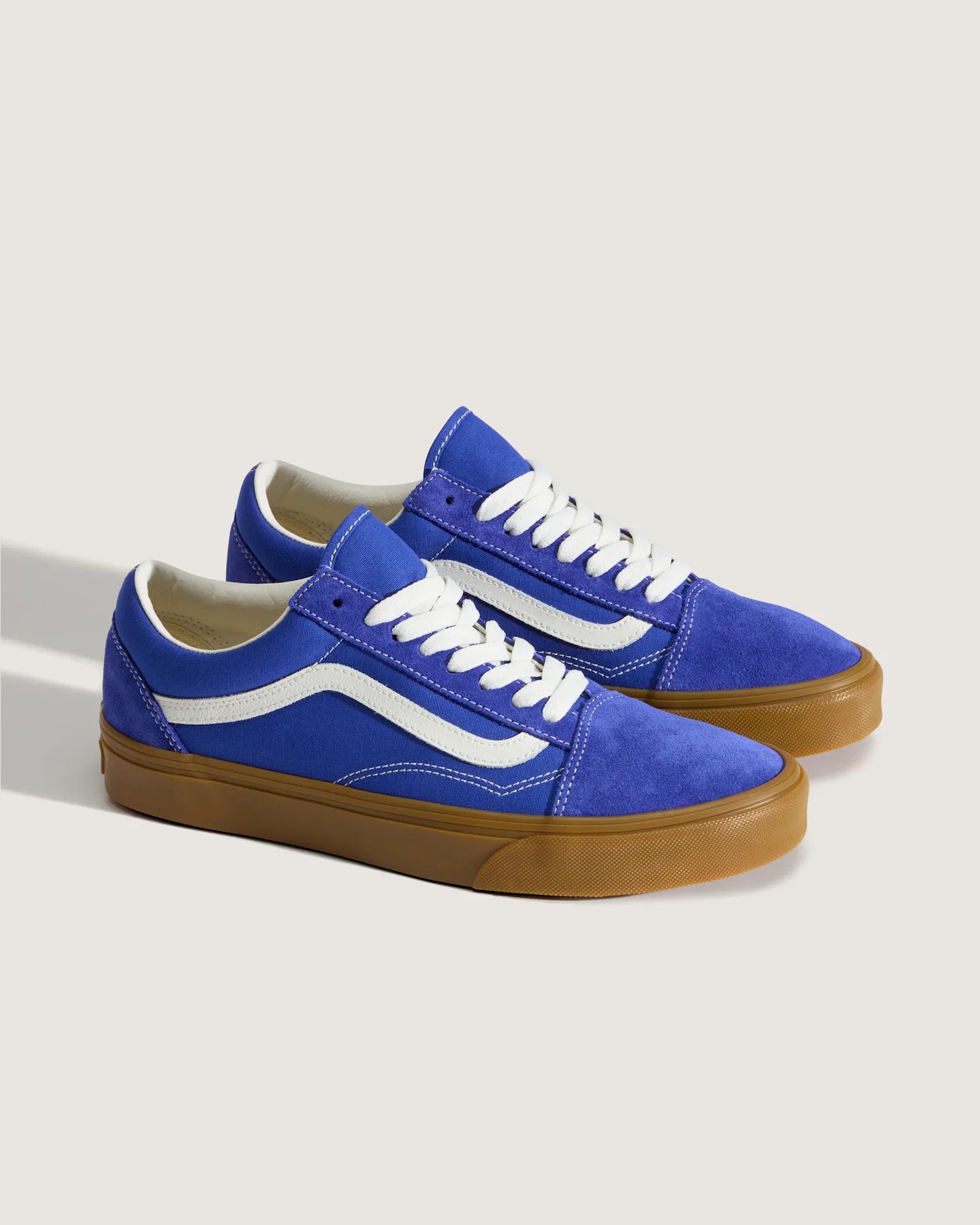 VANS Old Skool GUM Royal Cobalt Cipő VN000D7ZFRX1 - 2