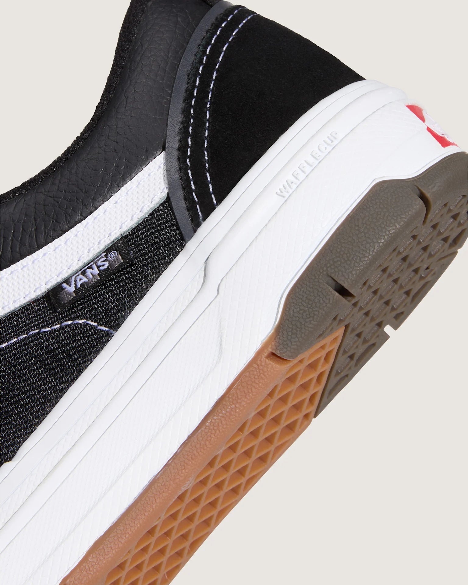 VANS Skate Old Skool Wafflecup Black/White Cipő VN000EB7BA21 - 9