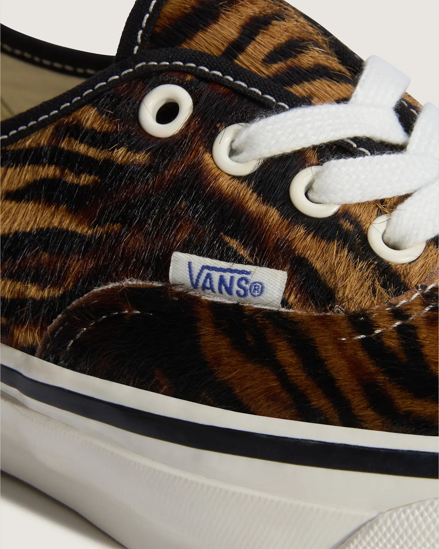 VANS LX Authentic 44 PONY HAIR Tiger/Black Cipő VN000EK49R61 - 7