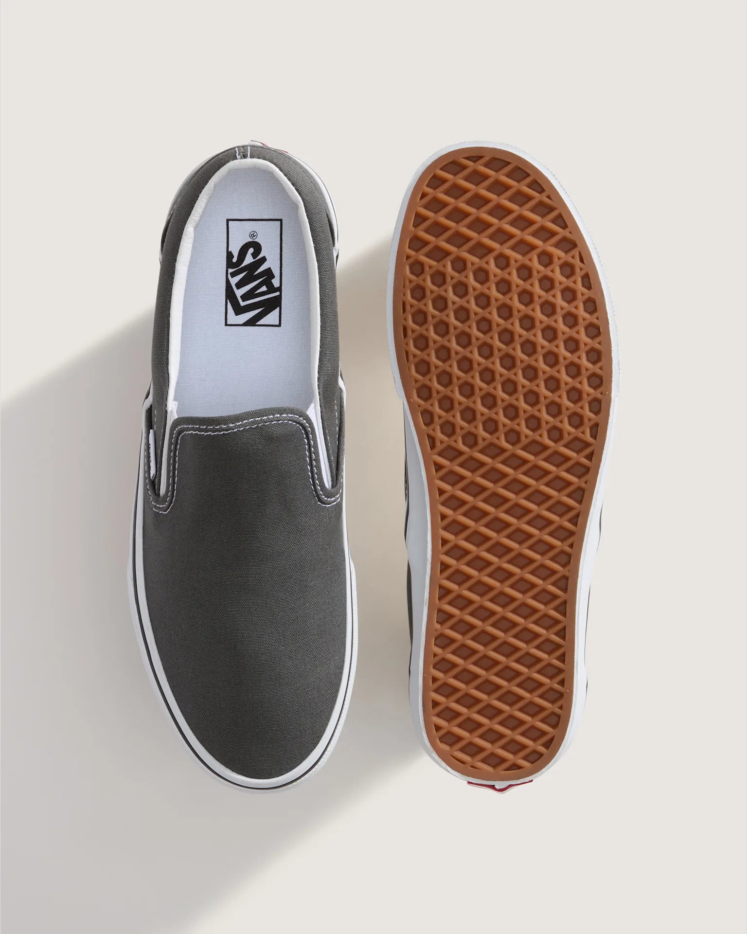 VANS Classic Slip-On Charcoal Cipő VN000EYECHR1 - 3