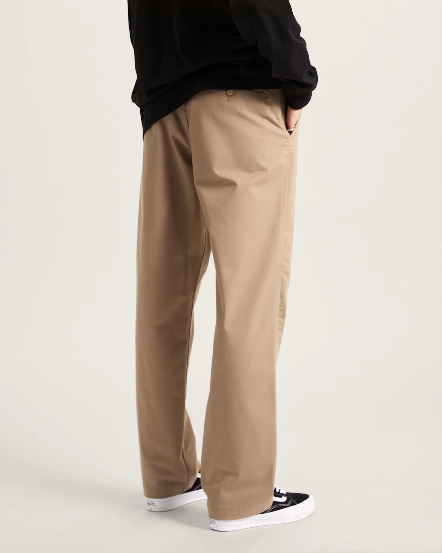 VANS Authentic Chino Relaxed Pant DESERT TAUPE Nadrág VN000HZBYEH1 - 4