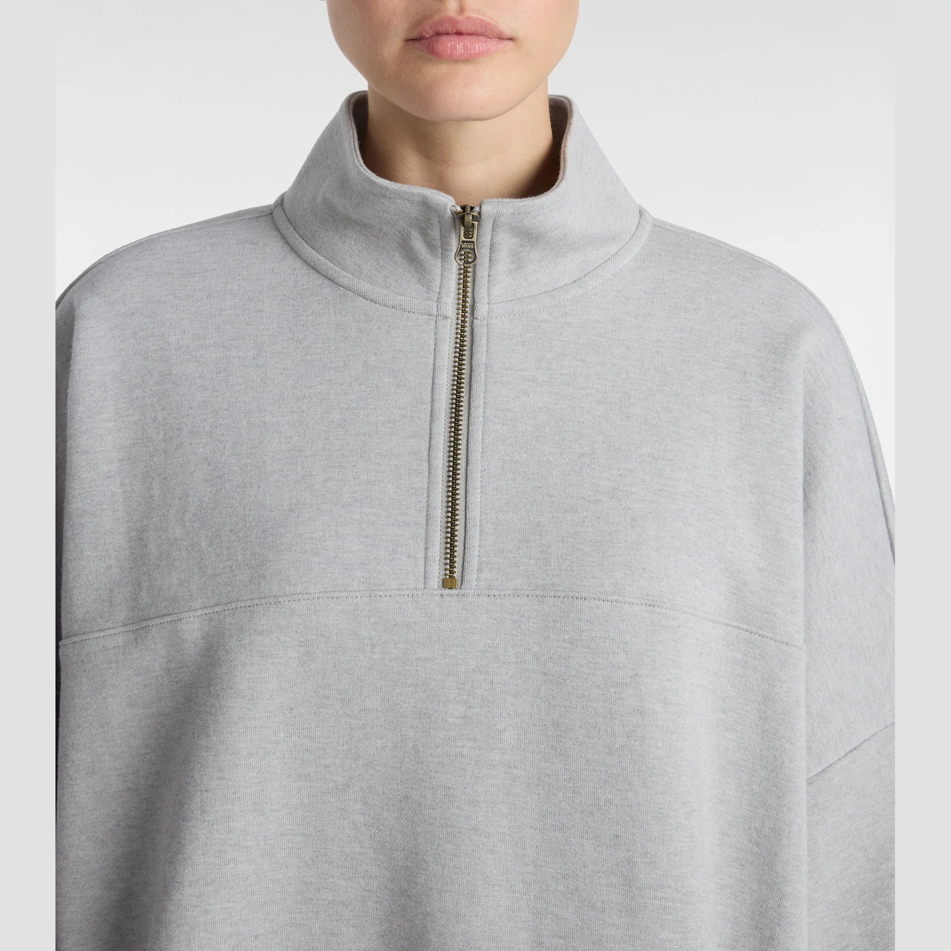 VANS ELEVATED DOUBLE KNIT LOOSE MOCK NECK Cement Heather kép 7