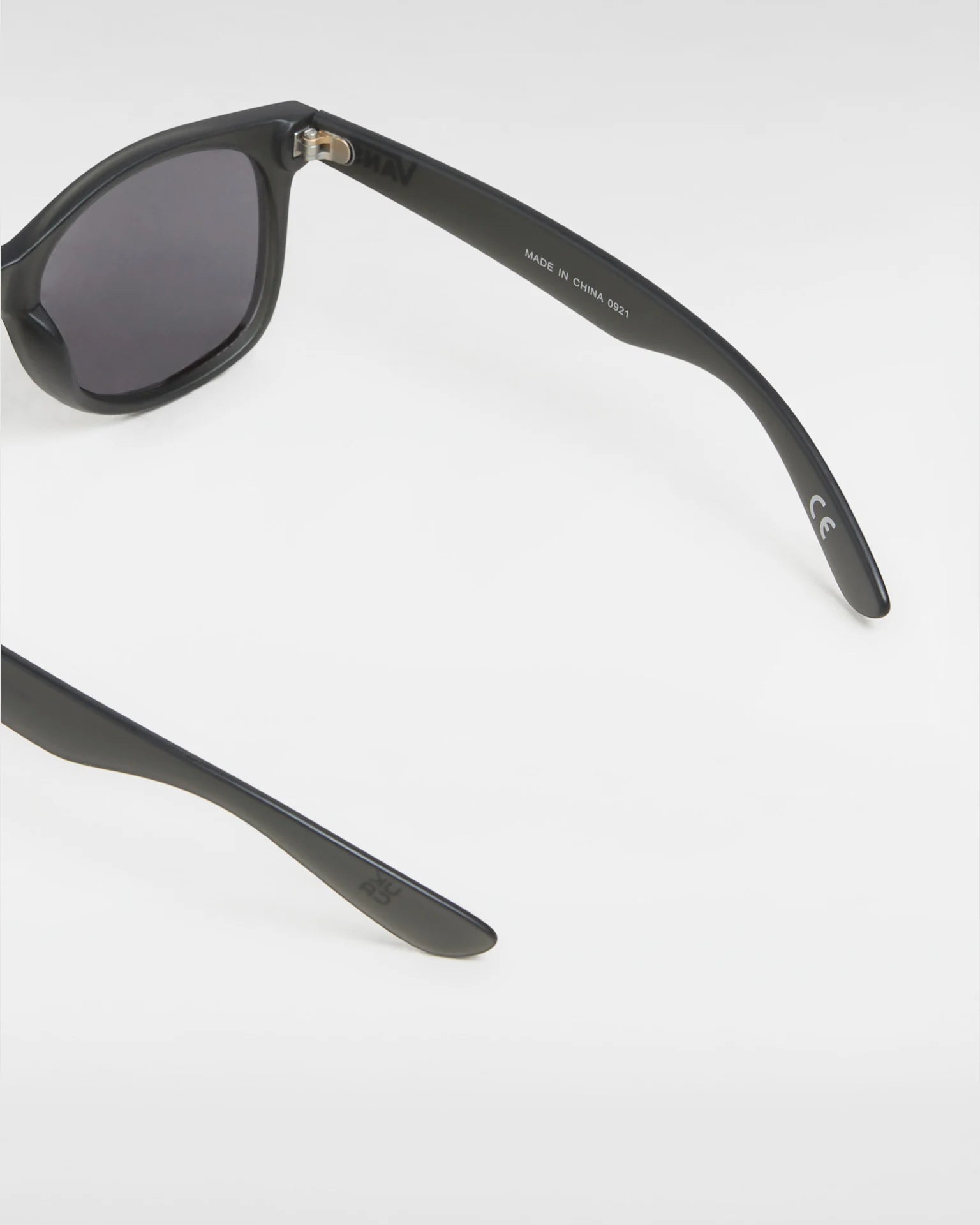 VANS Spicoli 4 Shades Black Frosted Translucent Napszemüveg VN000LC01S61 - 4