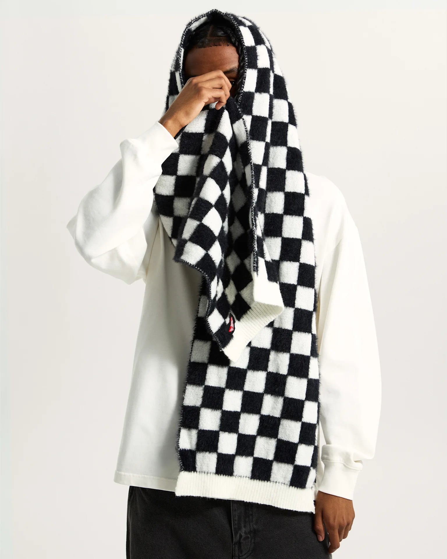 VANS Off The Wall Scarf Black/White Sál VN000QCGY281 - 4