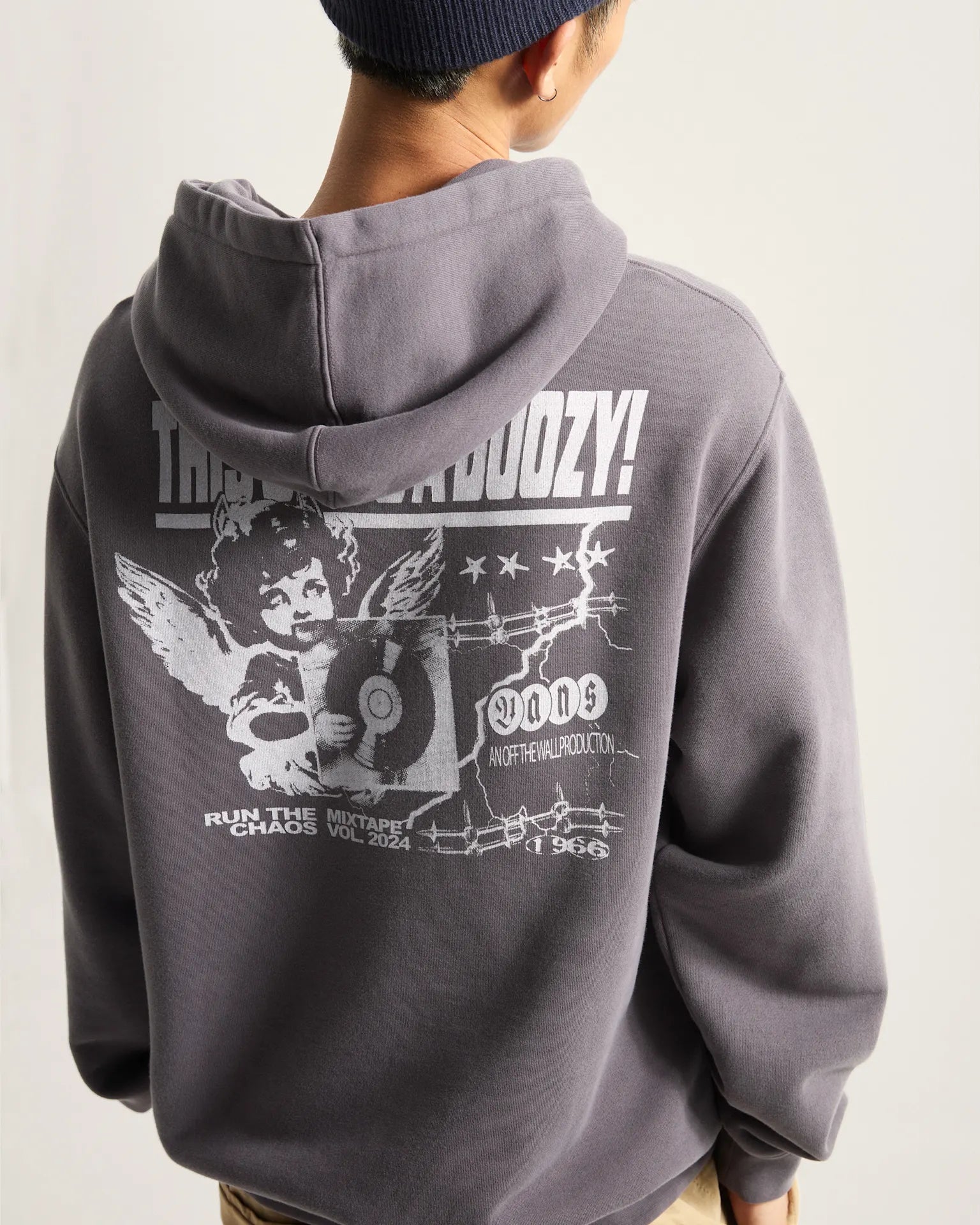 VANS EARTHBOUND LOOSE PO FLEECE MOUNTAIN ESSENTIALS Asphalt Pulóver VN000RD71O71 - 4