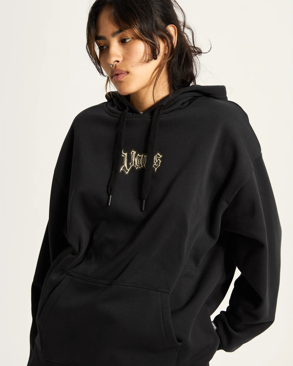 VANS LIL BEAR OS HOODIE Black Pulóver VN000REMBLK1 - 3