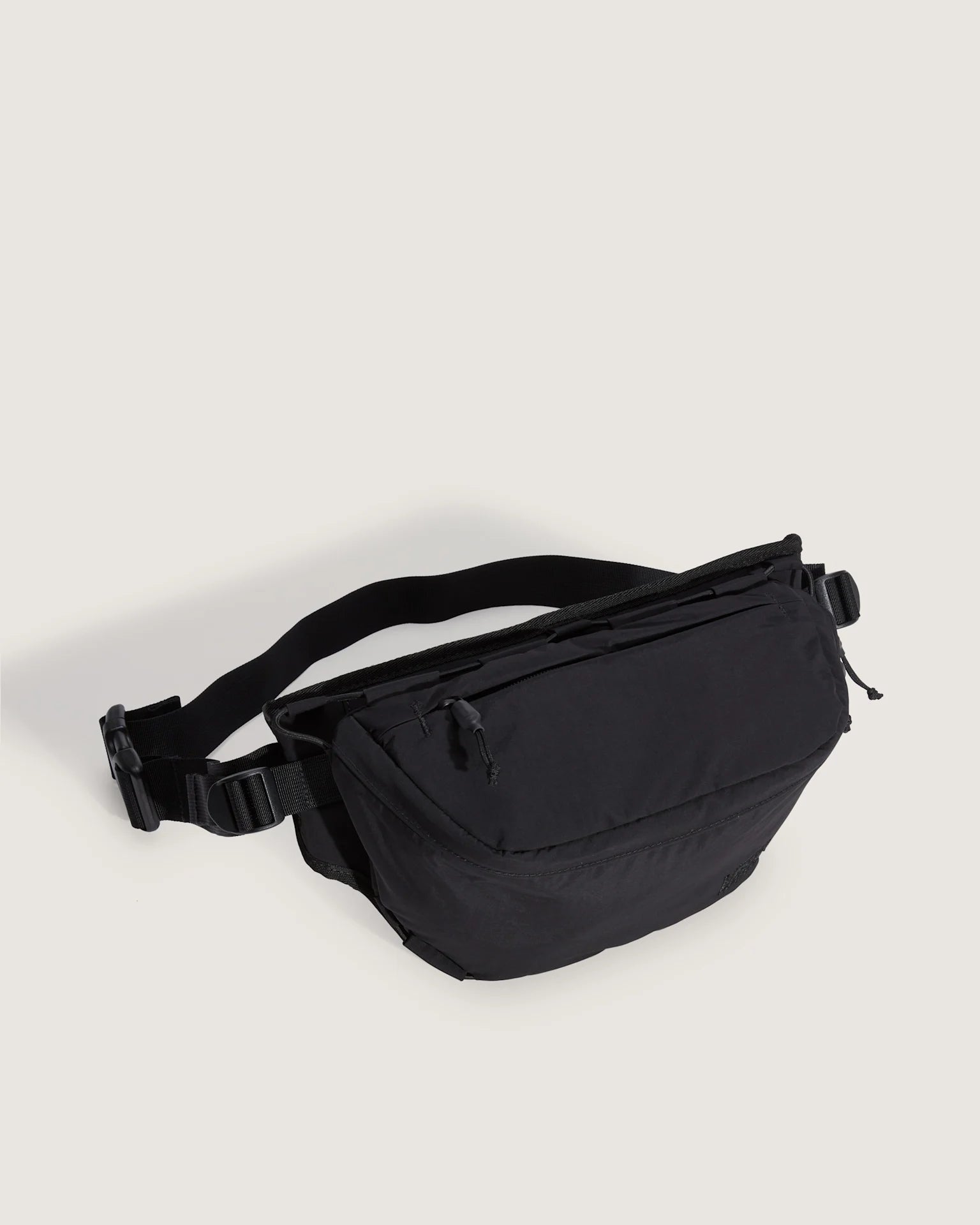 VANS Trek-Rec Breeze Sling Bag Black Övtáska VN000SSFBLK1 - 1