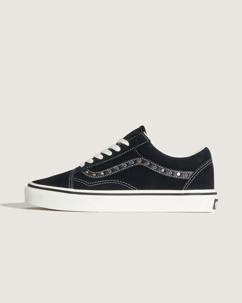 VANS Old Skool STUDS Black/Metallic Cipő VN000V25B5T1 - 1