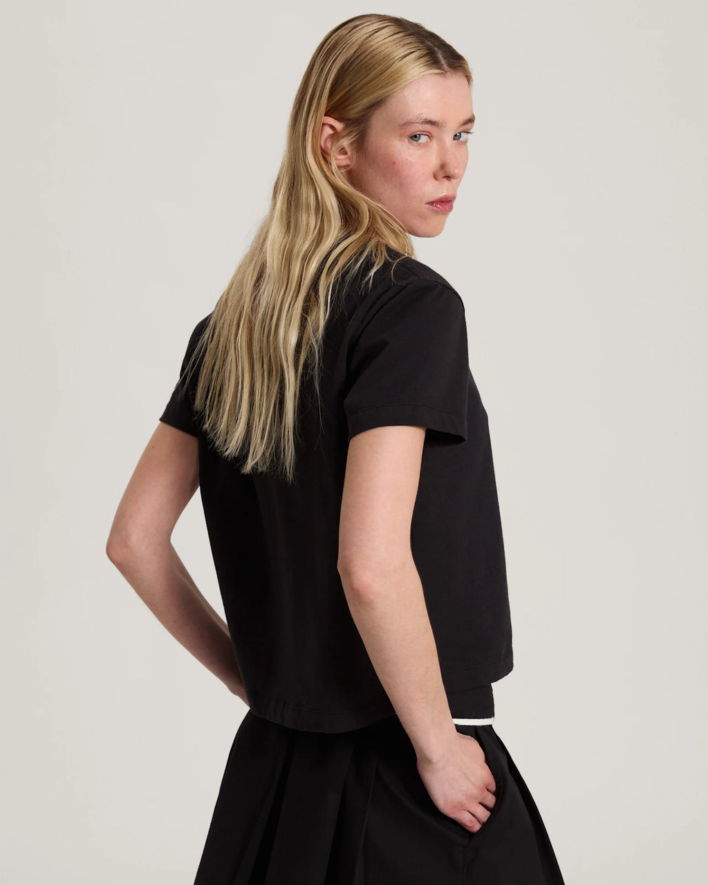 Vans Salton Crew SS Tee Black Textil VN000W17BLK1 - 4
