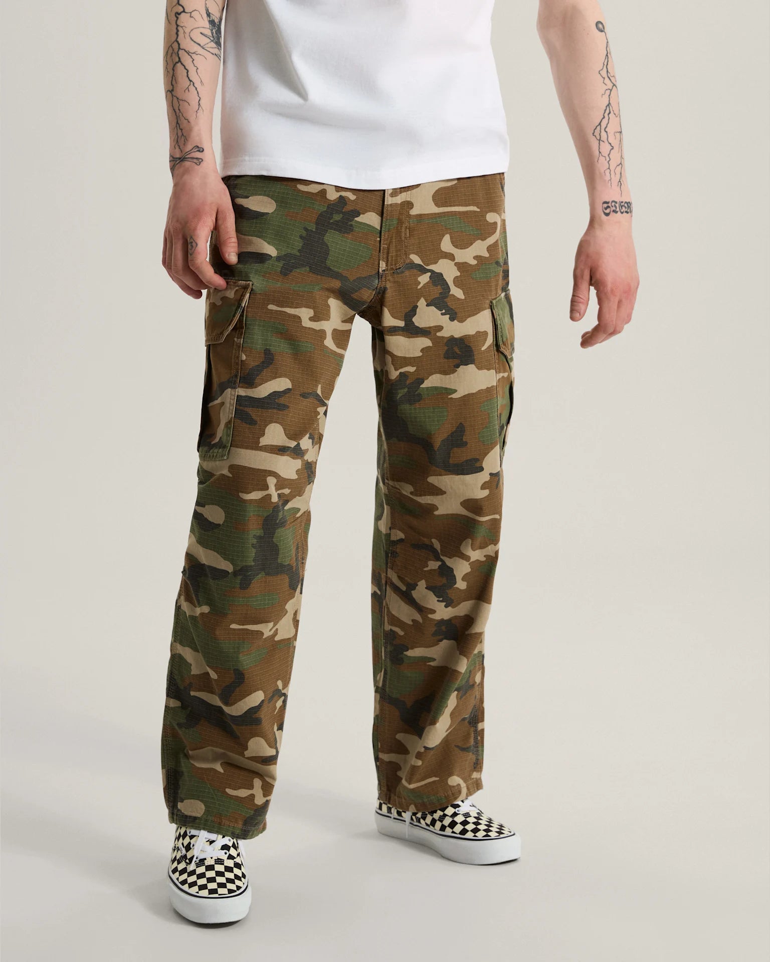 Vans Para Baggy AOP Cargo Pant Aluminum Camo Textil VN000W98HBP1 - 3