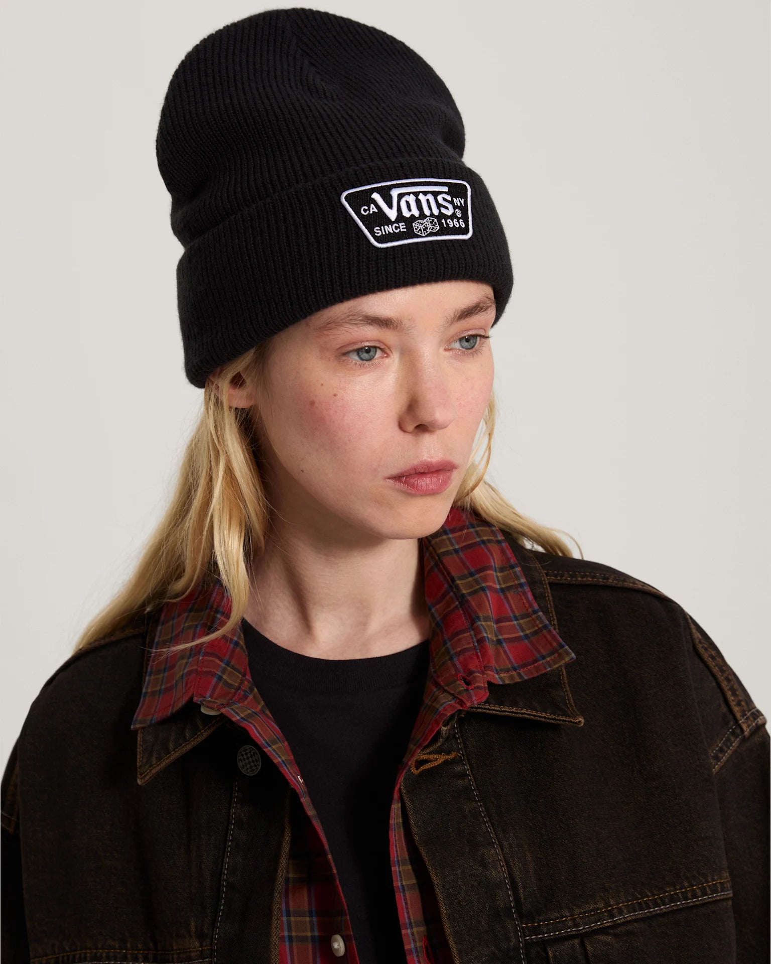 Vans Knu Patch Beanie Black Kiegészítő VN000X6BBLK1 - 4