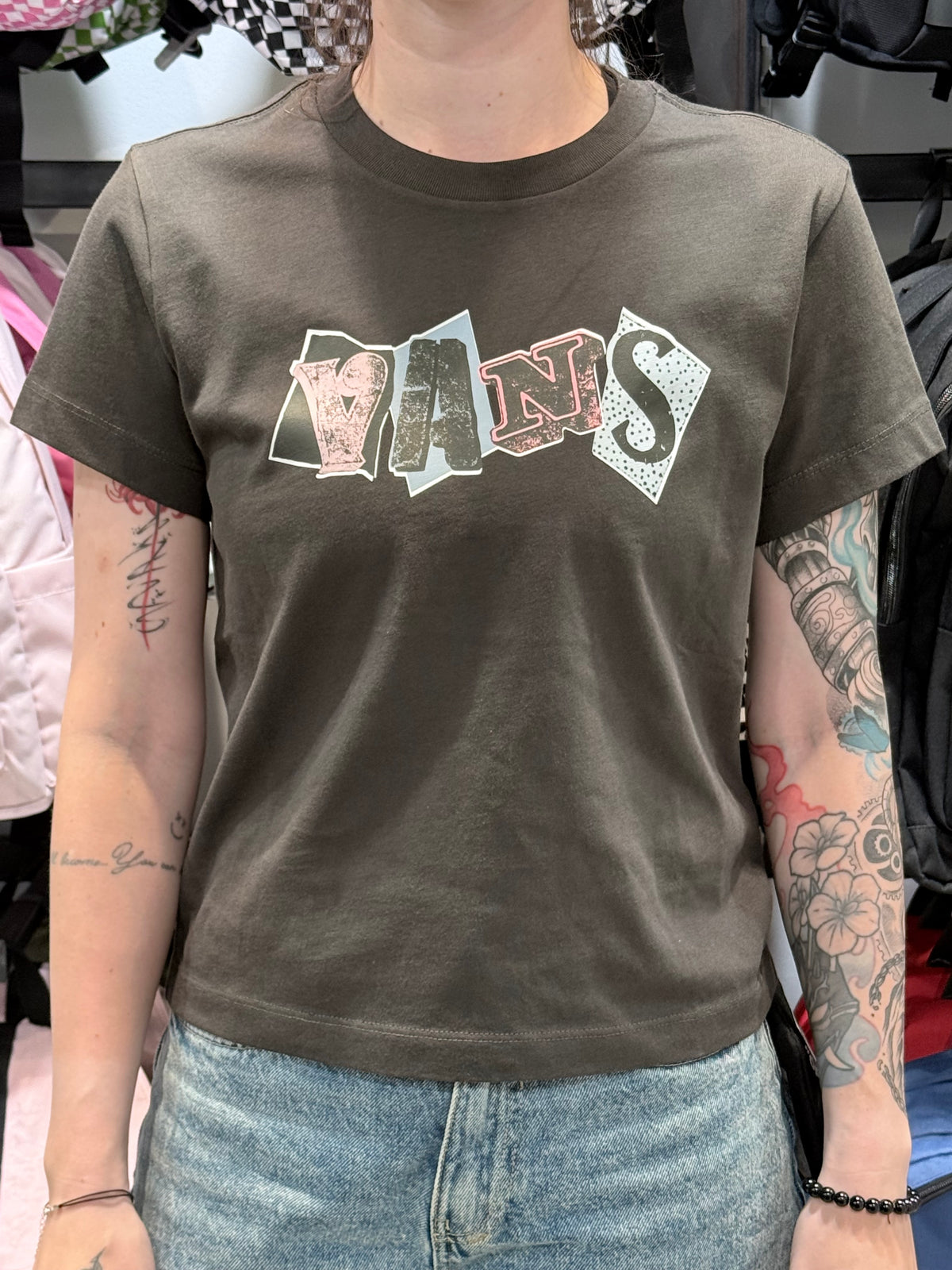 Vans Oval Logo Loose SS Tee True Navy Póló VN0010FE5TU1 - 1