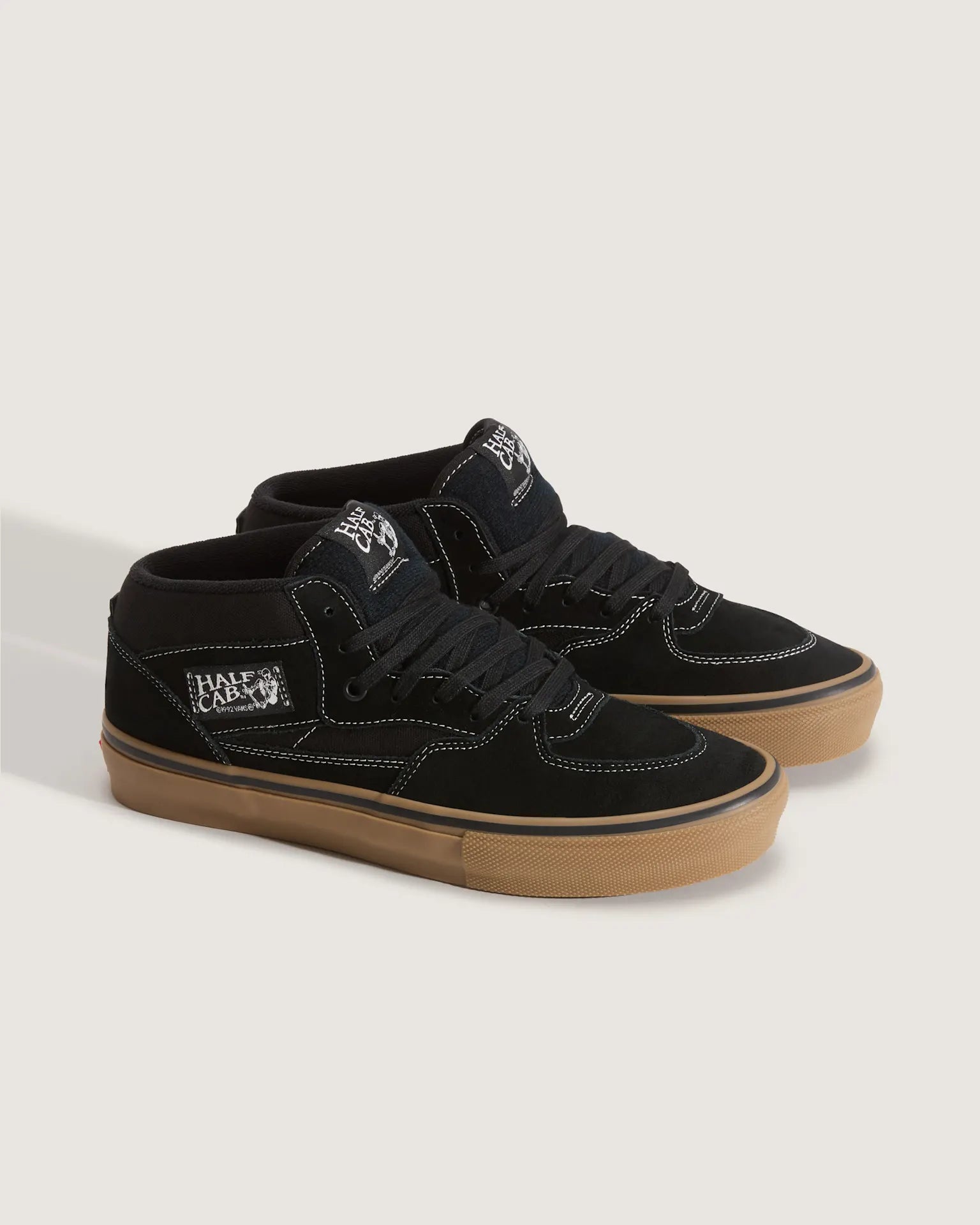 VANS Skate Half Cab Black/Gum/White Cipő VN0A5FCDB9K1 - 2