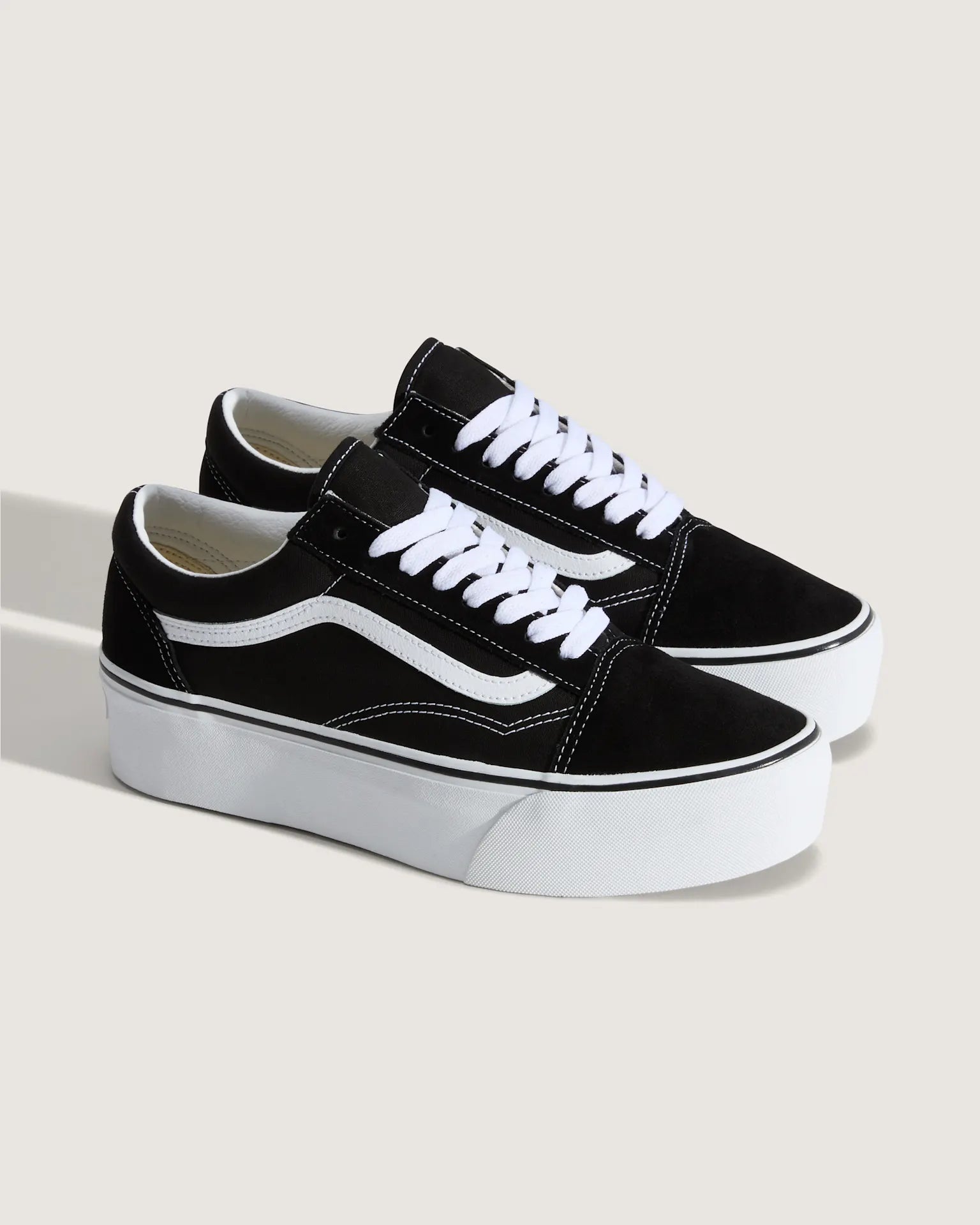 VANS Old Skool Stackform SUEDE/CANVAS BLACK/TRUE WHITE Cipő VN0A7Q5M6BT1 - 2