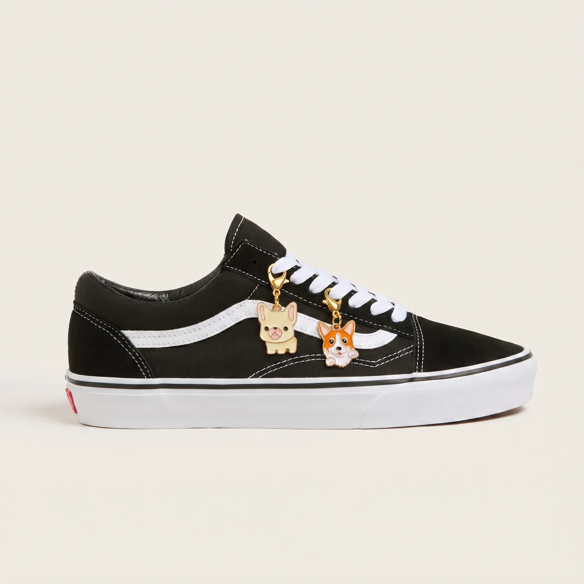 VANS UA Old Skool Dog Charm Cipő VND3HY281DC - 1