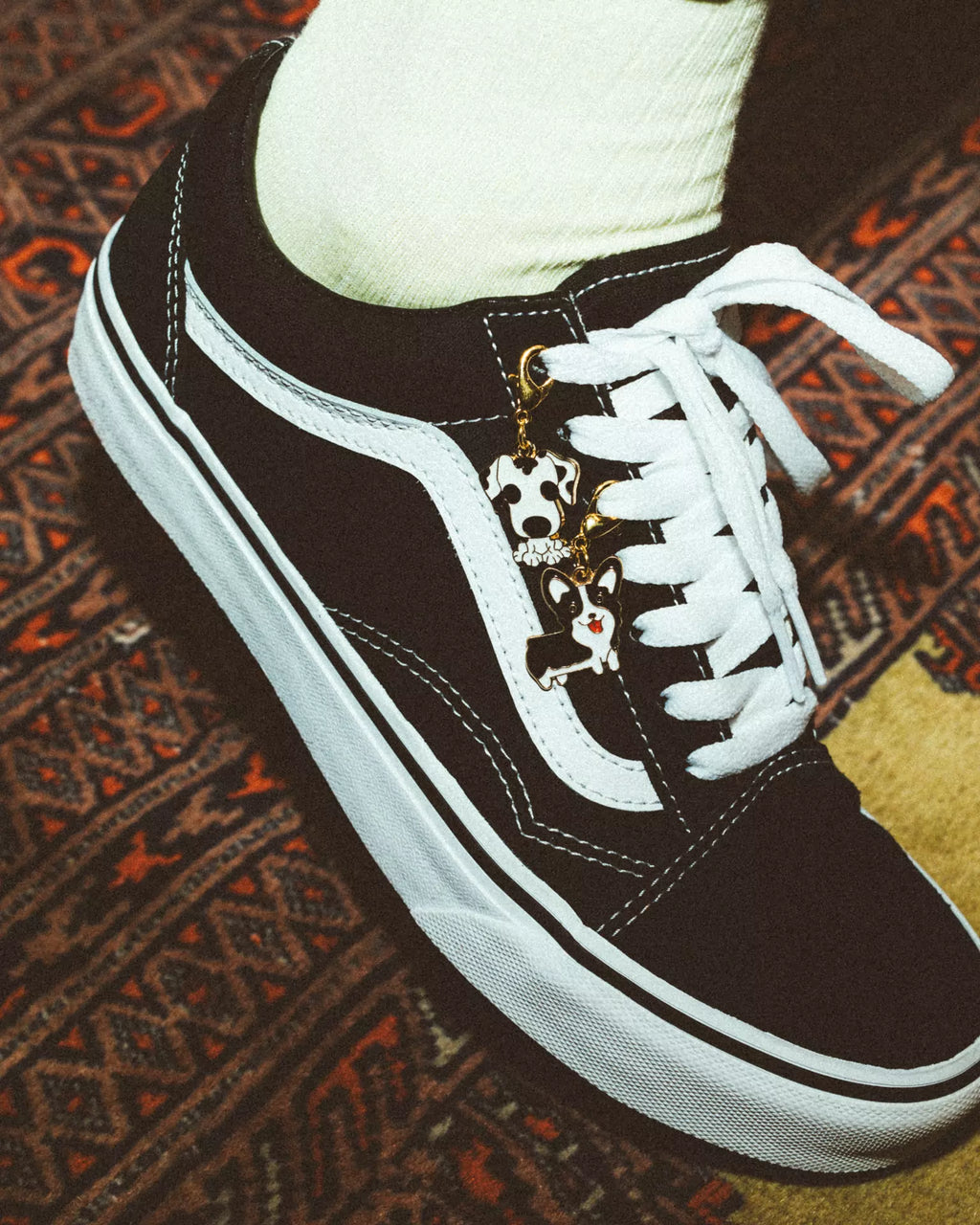 VANS UA Old Skool Pet Charm Cipő VND3HY281PTC - 1