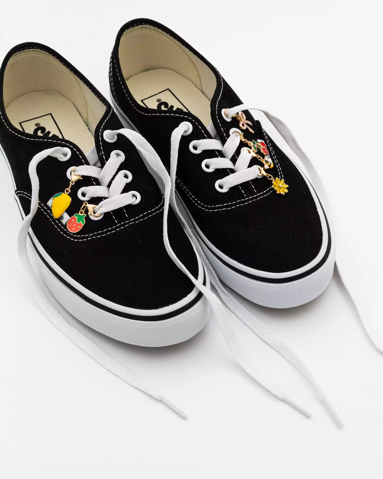 VANS UA Authentic Fruit Charm Cipő VNEE3BLK1FRTC - 9