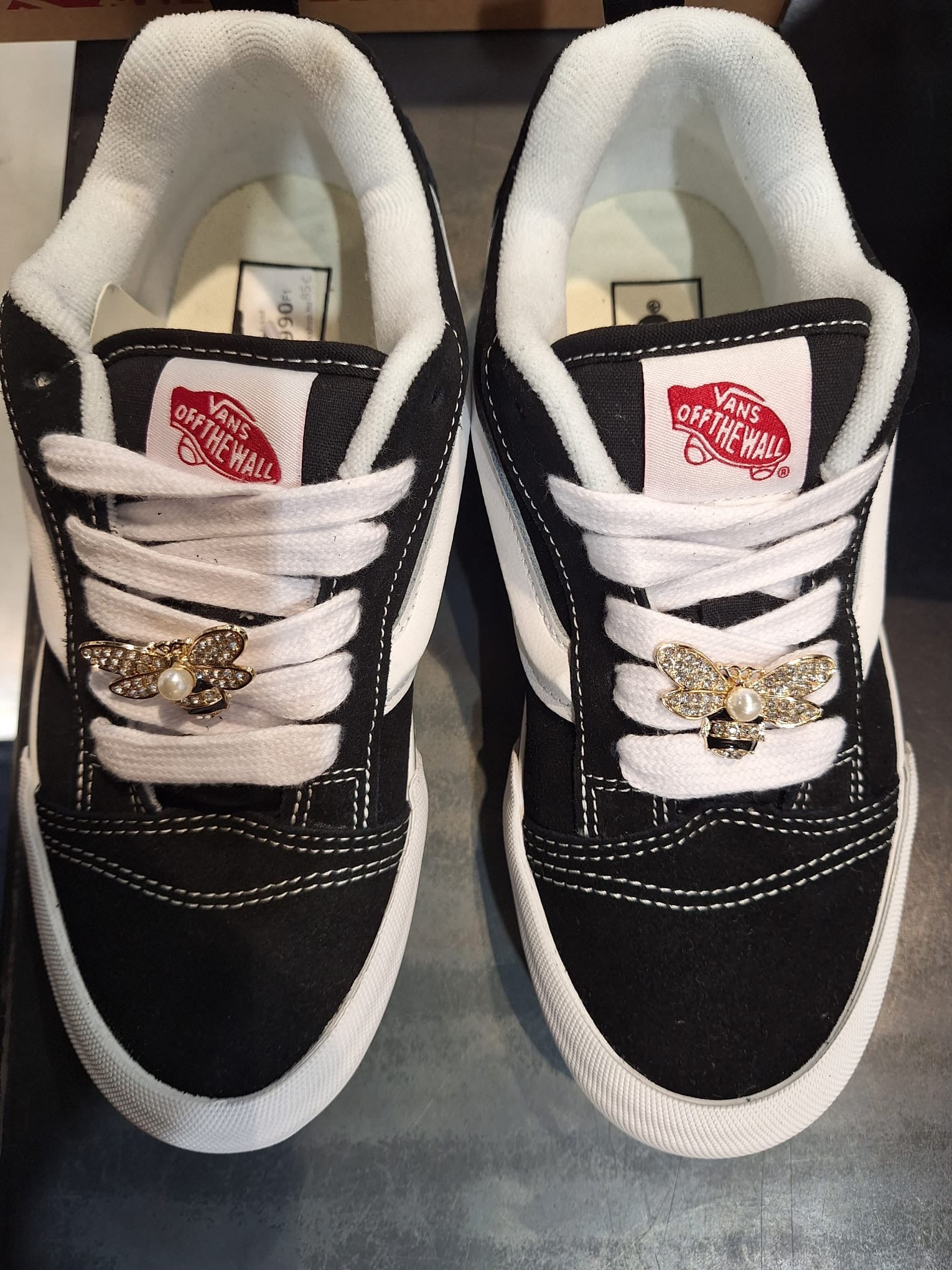 VANS Knu Skool Sparkly Bee Charm Cipő VN9QC6BT1SPBC - 1
