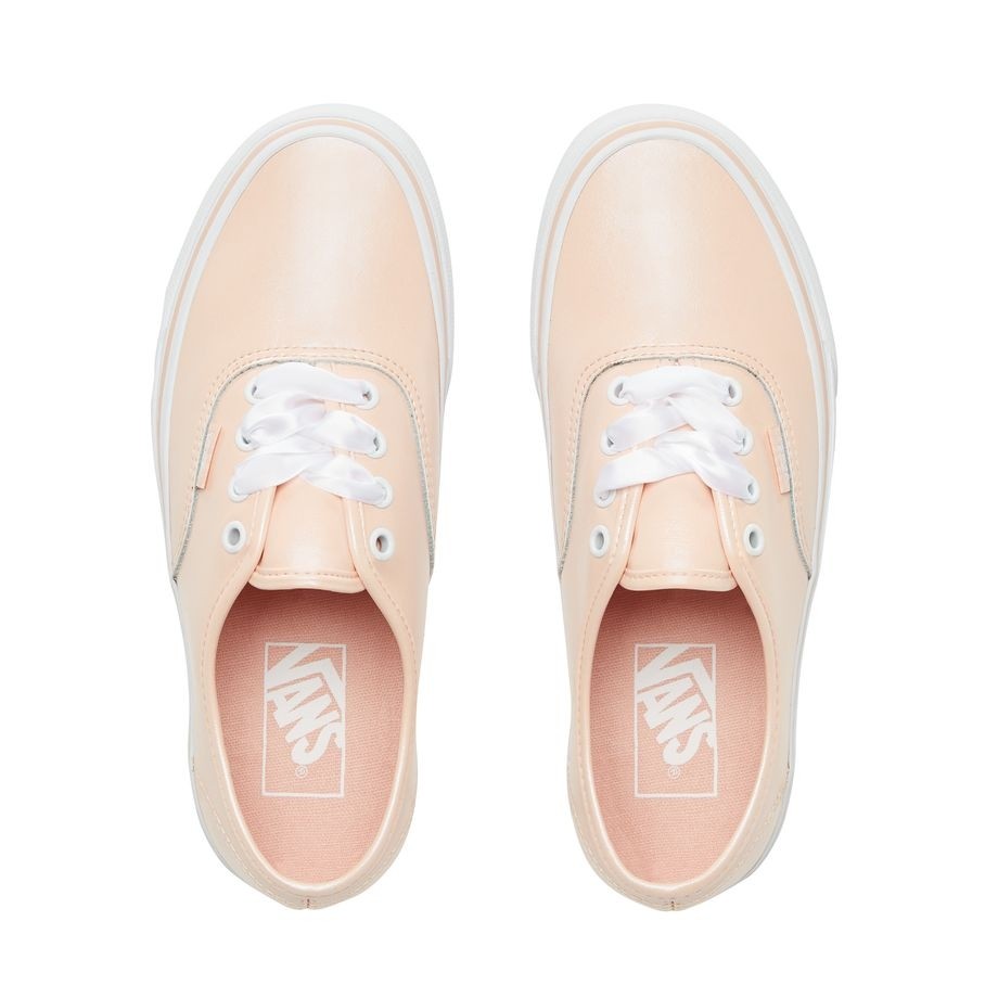 vans authentic pearl suede