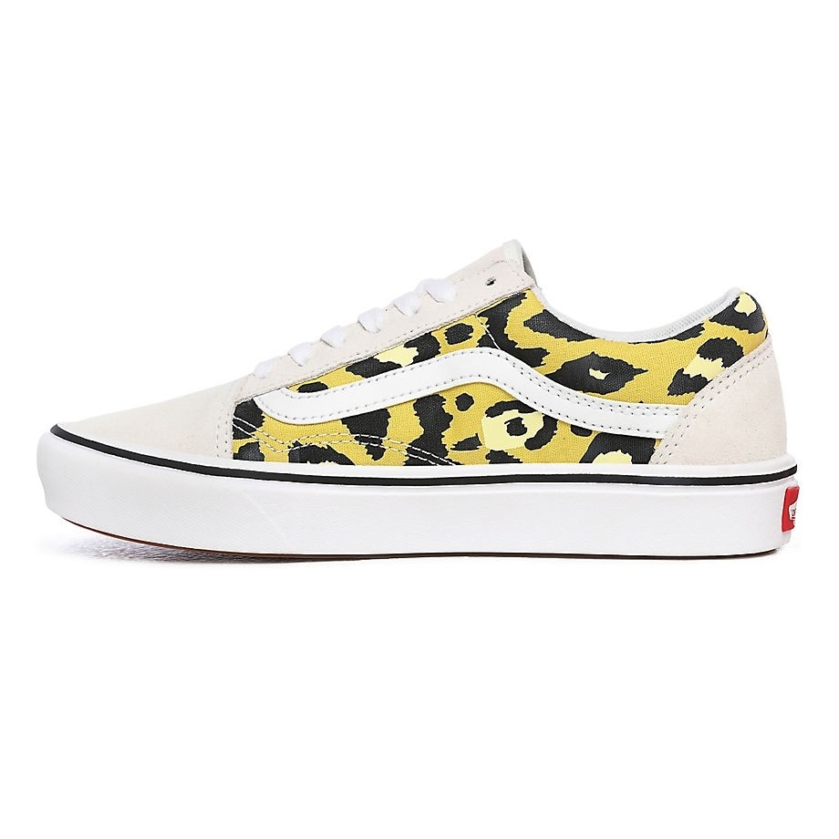 vans x tillys comfycush old skool wildflower womens shoes