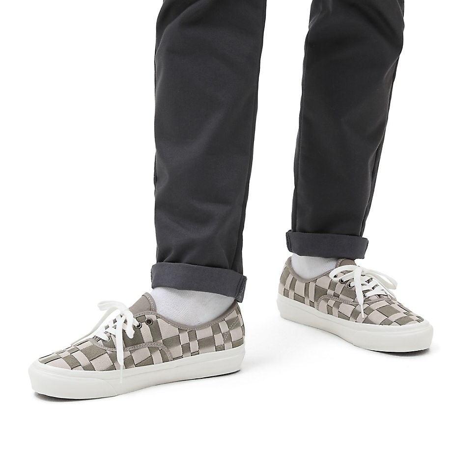 Vans authentic 2025 woven check