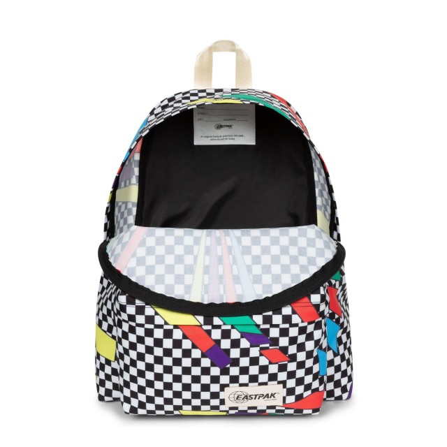 PADDED PAK'R