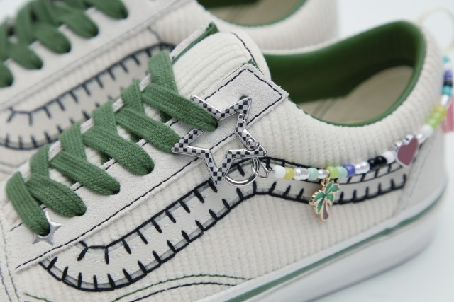 LX Old Skool Charms